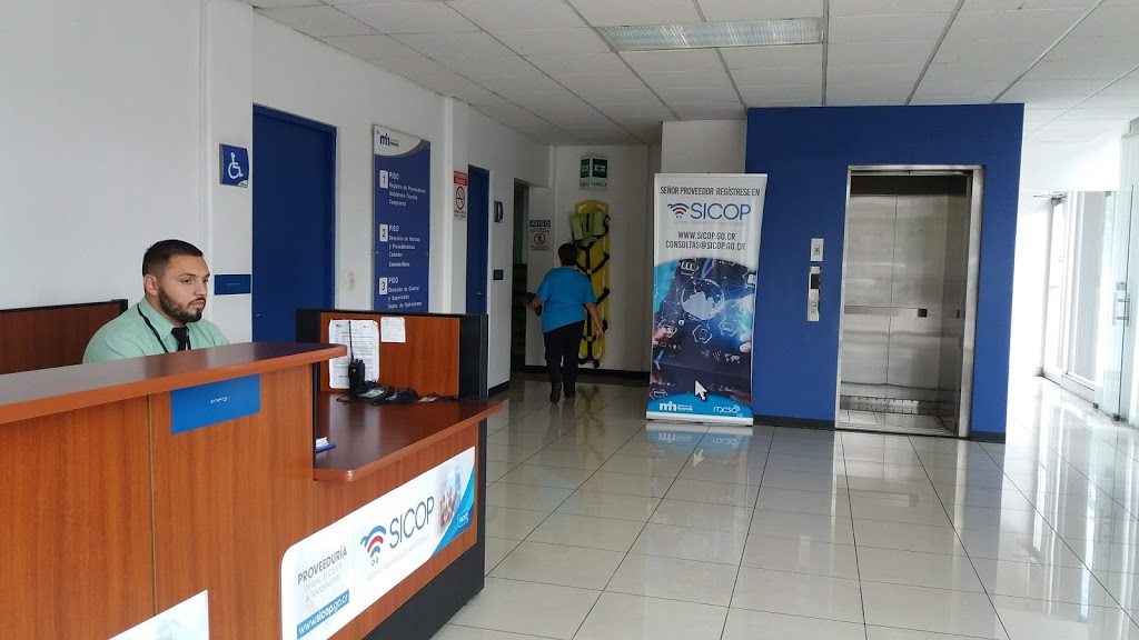 El Sicop es un sistema único de compras digitales que se ha tratado de implementar desde el 2010 y es un ejemplo de las dificultades que ha tenido el Ministerio de Hacienda en avanzar con sus sistemas informáticos. Foto: Patricia Leitón