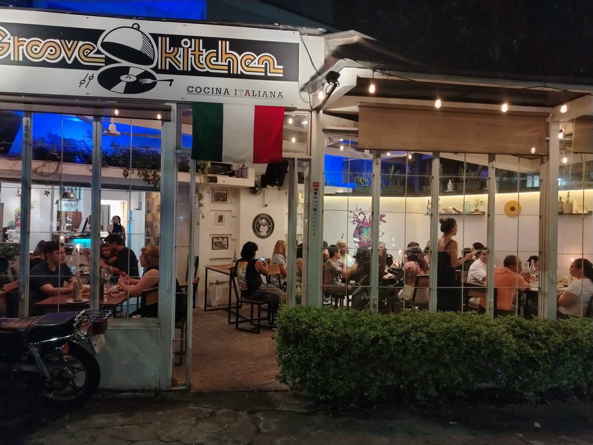 Groove Kitchen es un restaurante de cocina italiana tradicional ubicado frente al Parque Francia en barrio Escalante, San José. Cortesía de Groove Kitchen.