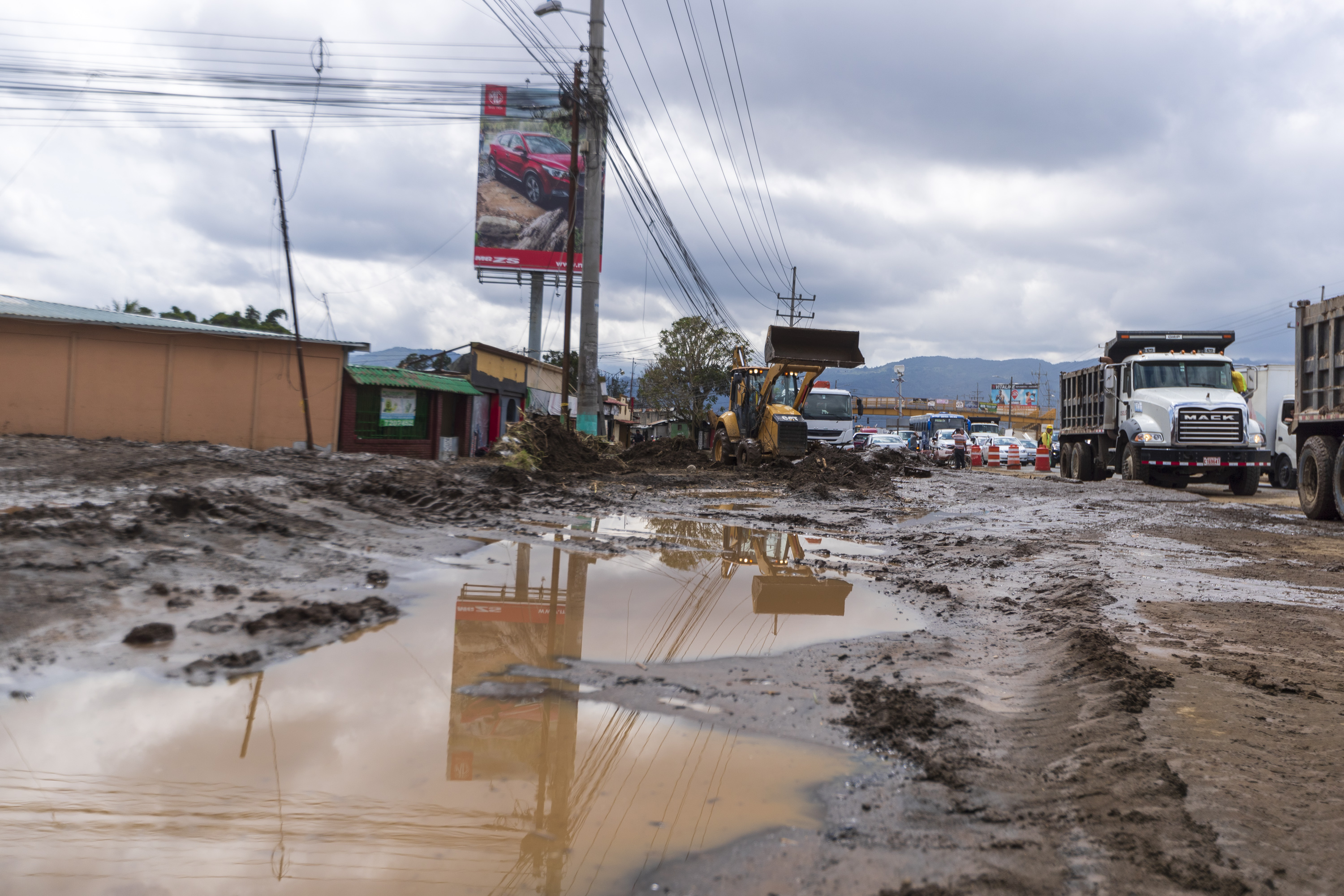 10/11/2022, Cartago, La Lima, recorrido por los barrios donde fueron las inundaciones en La Lima, debido a las fuertes lluvias.