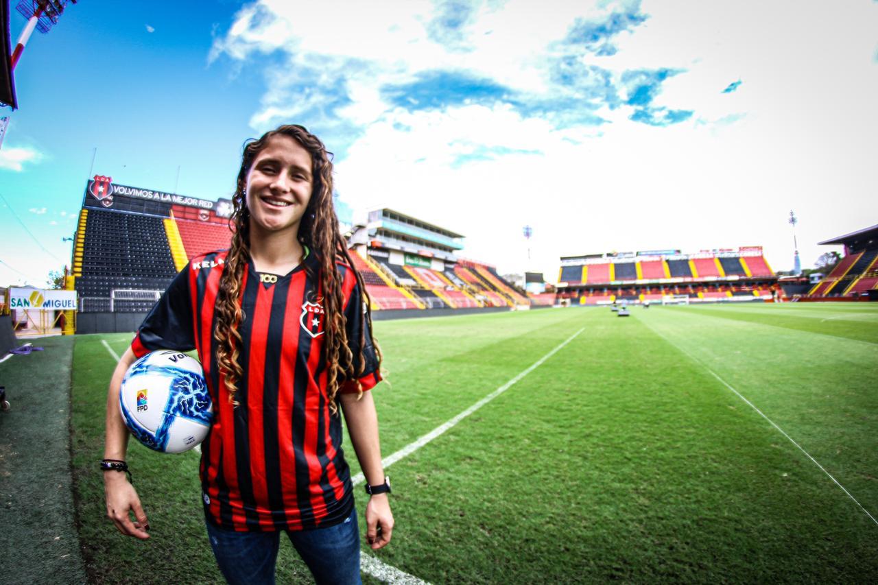 María Paula Salas fichó con Alajuelense Codea. Fotografía: Prensa Alajuelense