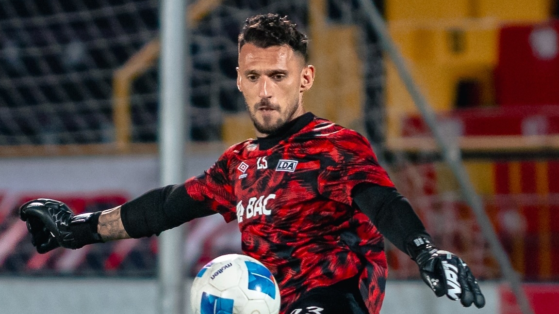Washington Ortega dejó el marco en cero en el partido entre Liga Deportiva Alajuelense y Guadalupe.