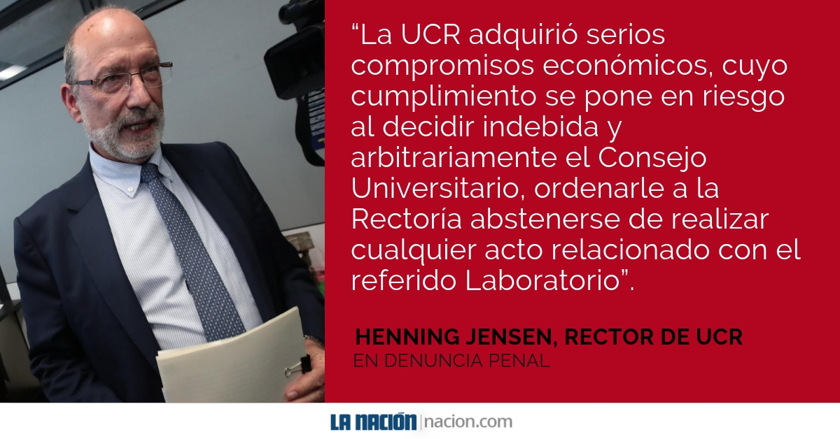 Denuncia penal de Henning Jensen contra siete miembros del CU por los supuestos delitos de usurpación y abuso de autoridad. Foto: Graciela Solís.