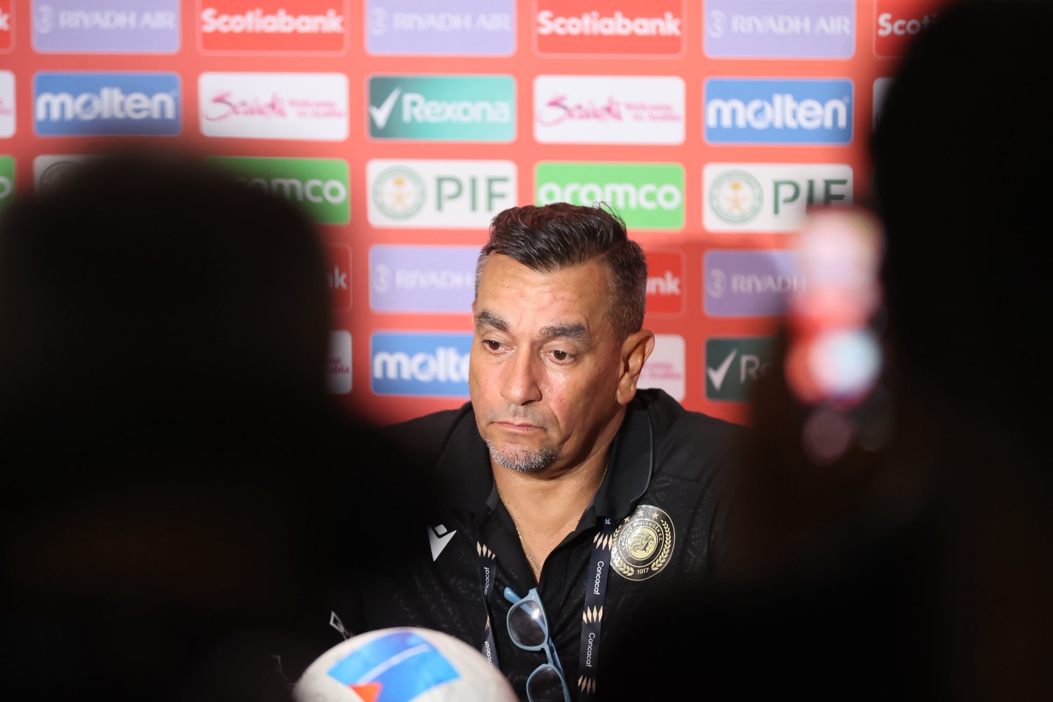 José Giacone le ganó el duelo desde el banquillo a Pablo Salazar, en el partido entre Cacique Diriangén y Herediano, en la fase de grupos de la Copa Centroamericana de Concacaf.