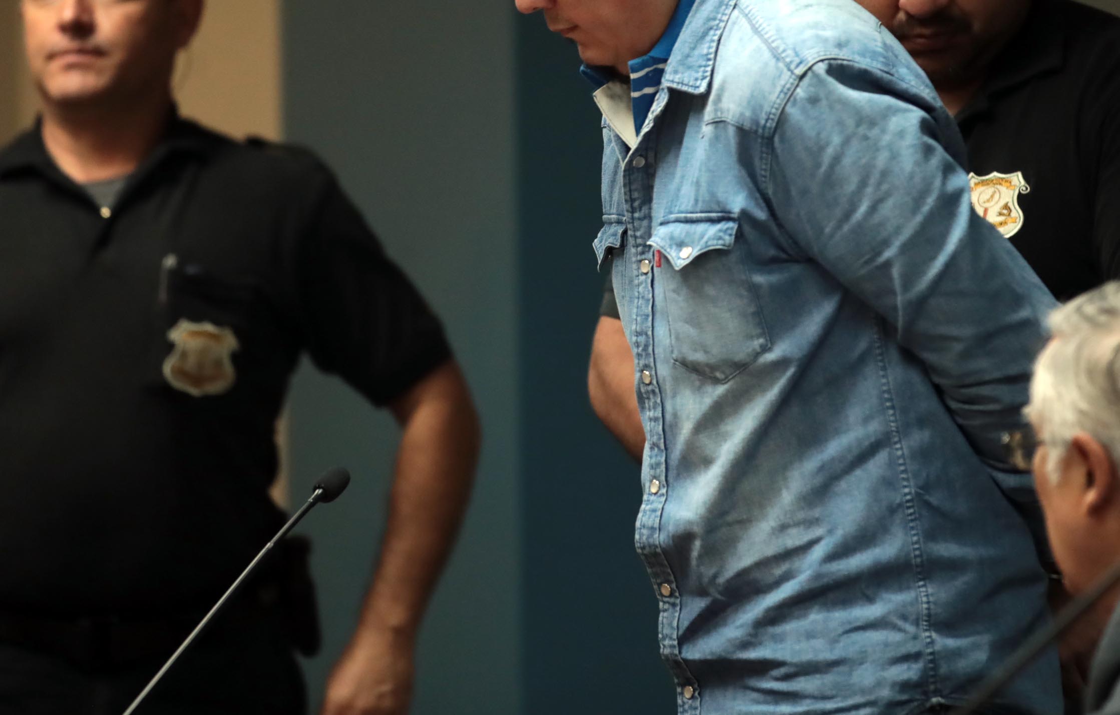 Fotógrafo admite ser parte de red de pornografía infantil para acogerse a  proceso abreviado | La Nación