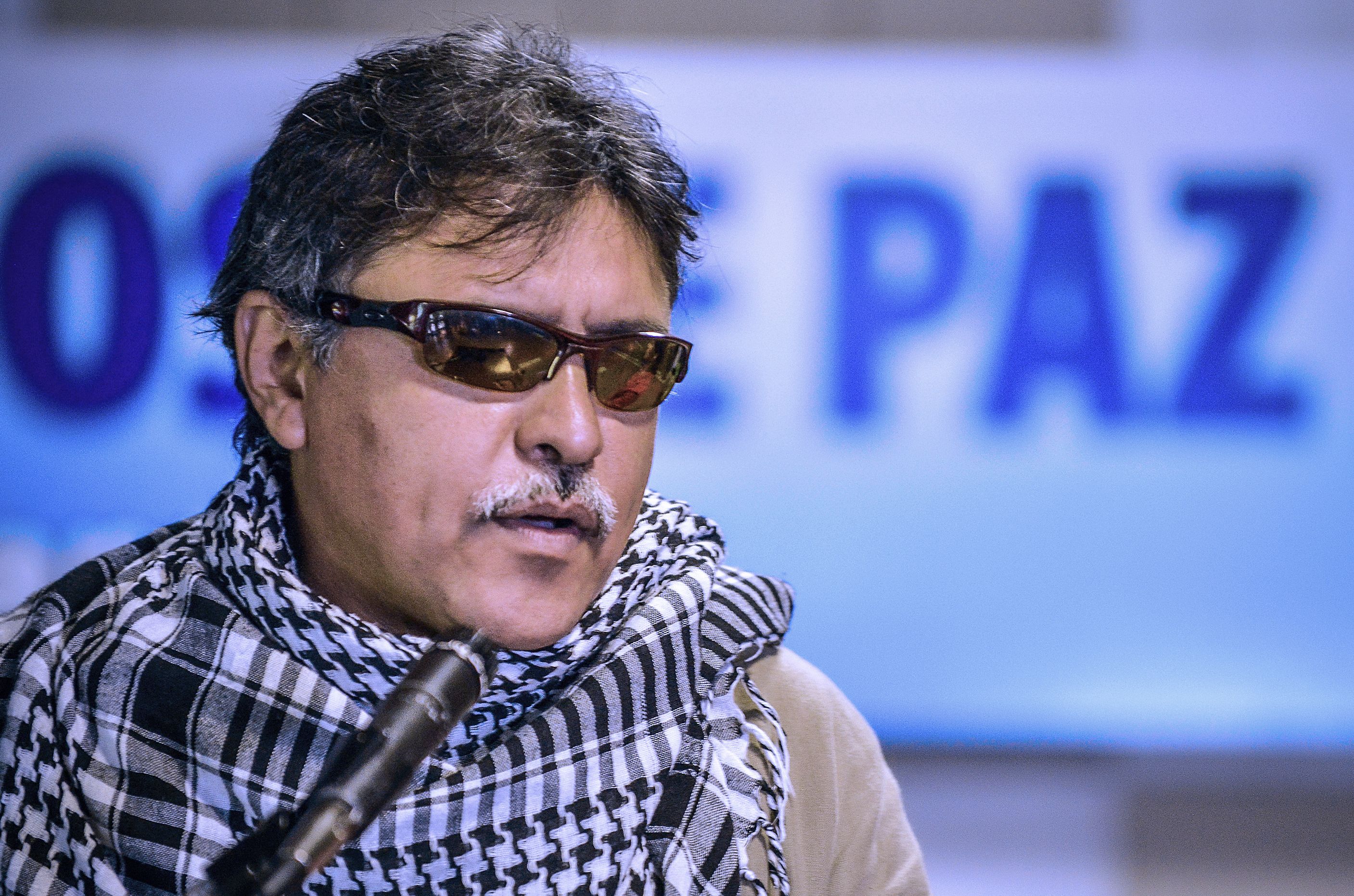 El comandante de la exguerrilla de las FARC, Jesús Santrich, pronunció un discurso en el Palacio de Convenciones de La Habana, antes de las conversaciones de paz con el gobierno colombiano, el 5 de setiembre del 2014. fotografía AFP