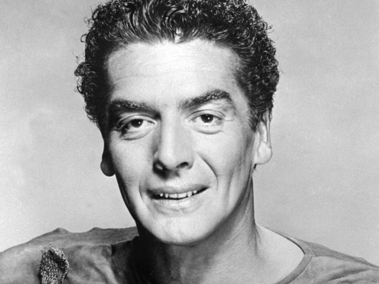 Víctor Mature, un hermoso pedazo de hombre