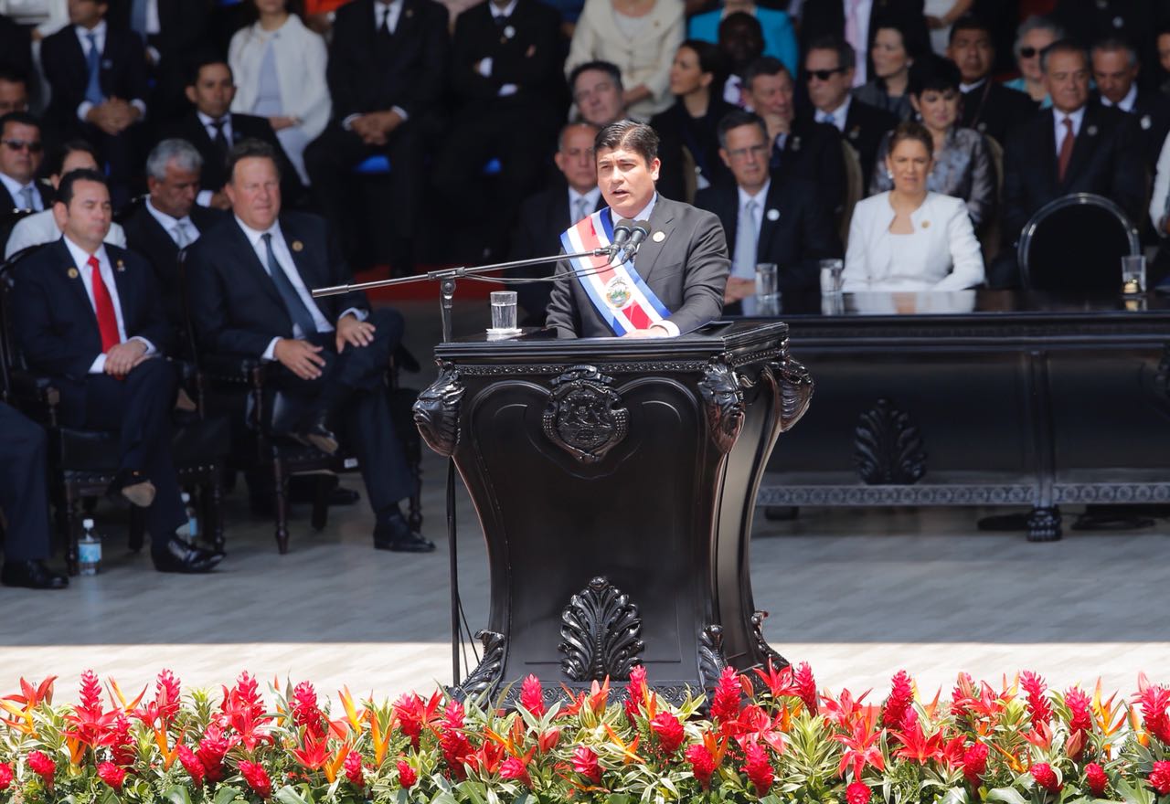 El presidente Carlos Alvarado da su primer discurso. Foto: Mayela López