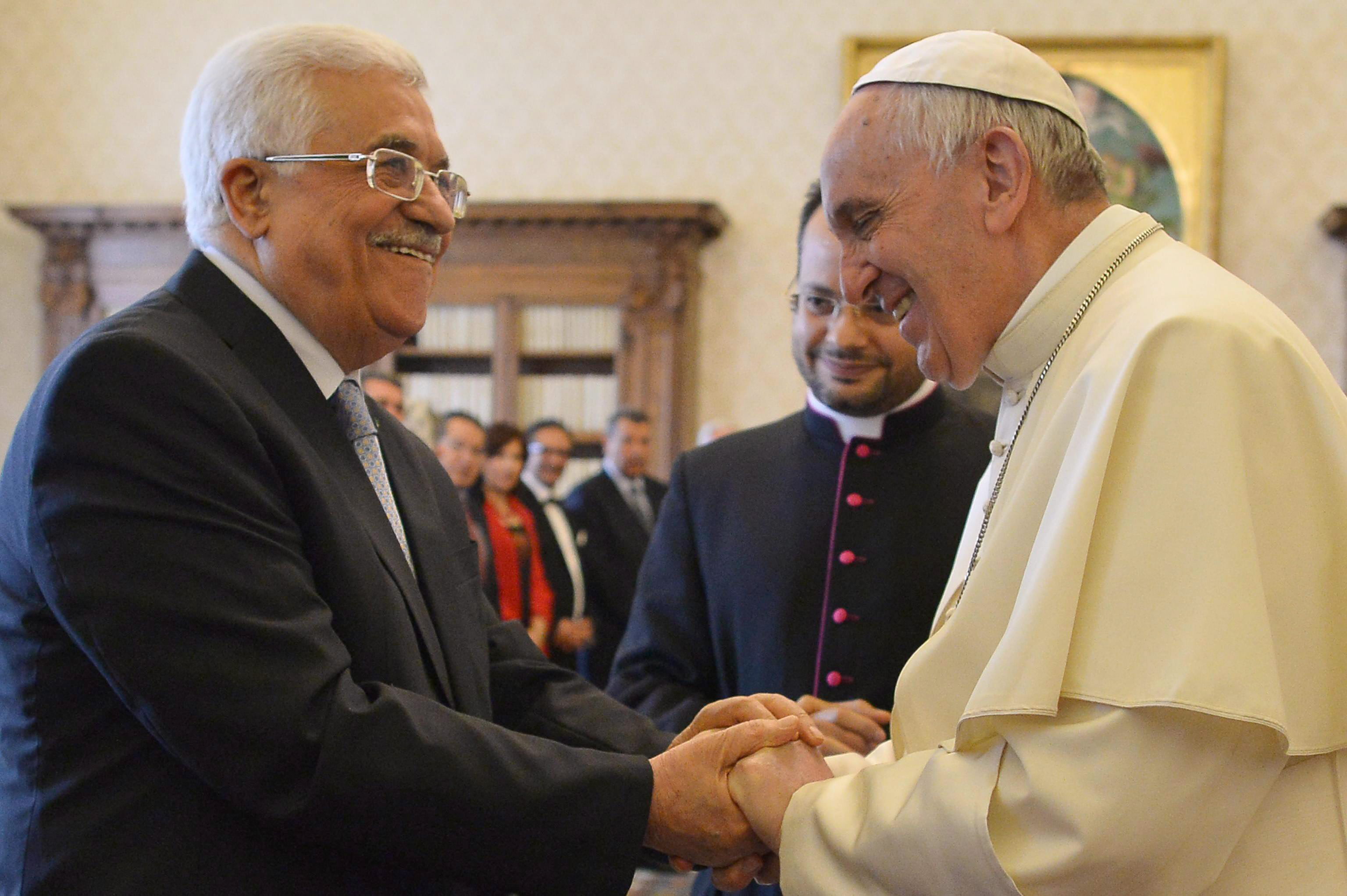 El papa Francisco y el presidente palestino, Mahmud Abás, se reunieron este sábado en el Vaticano.