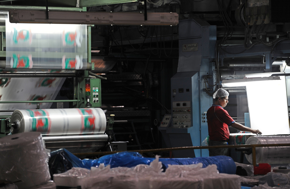 Yanber se dedicada a la fabricación de plásticos, tiene 490 empleados y 60 años de operar en el país. La empresa es hoy propiedad de un fideicomiso, conformado por bancos y proveedores, que tiene como objetivo sanear la operación, para luego venderla. | JORGE CASTILLO/ARCHIVO