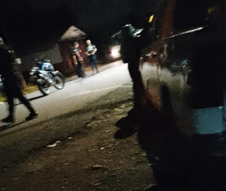 Cuando la Fuerza Pública llegó al sitio ya los pistoleros habían escapado, dejando un fallecido y dos heridos. Foto: Cortesía San Clemente Informa.