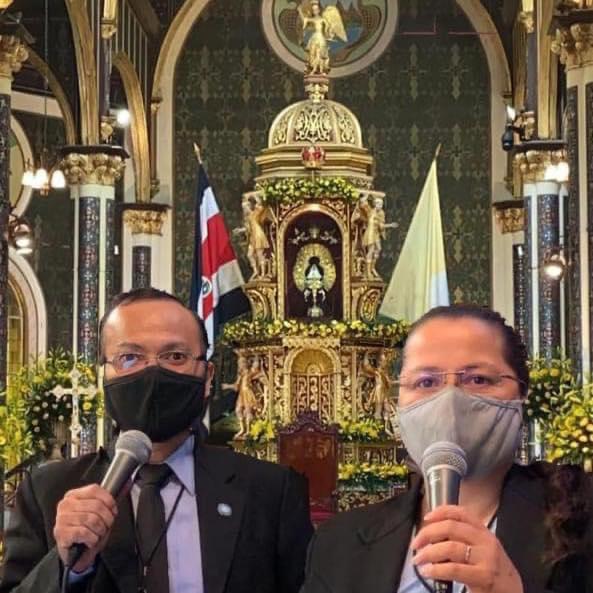 Juan Carlos Selva Hurtado y Gleys Elena Hernández Ugalde, Ministerio Musical Dúo Don Bosco.