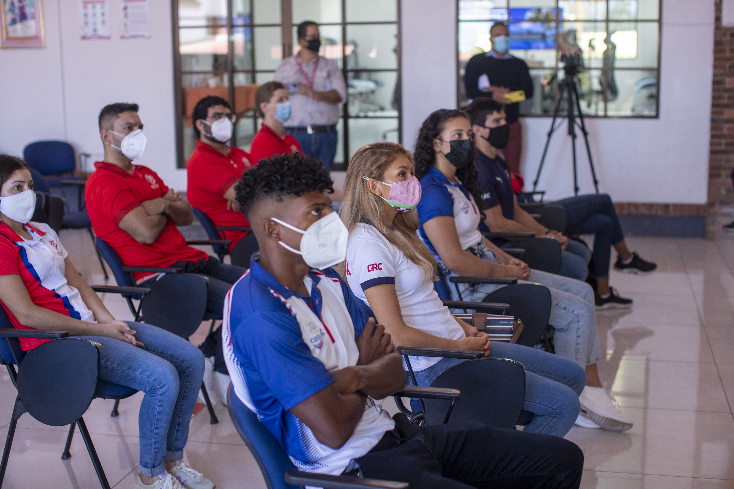 23/03/2022, San José, Comite Olínpico Nacional, firma de los contratos para la entrega de becas del CON para atletas con posibilidades de asistir a juegos olímpicos.