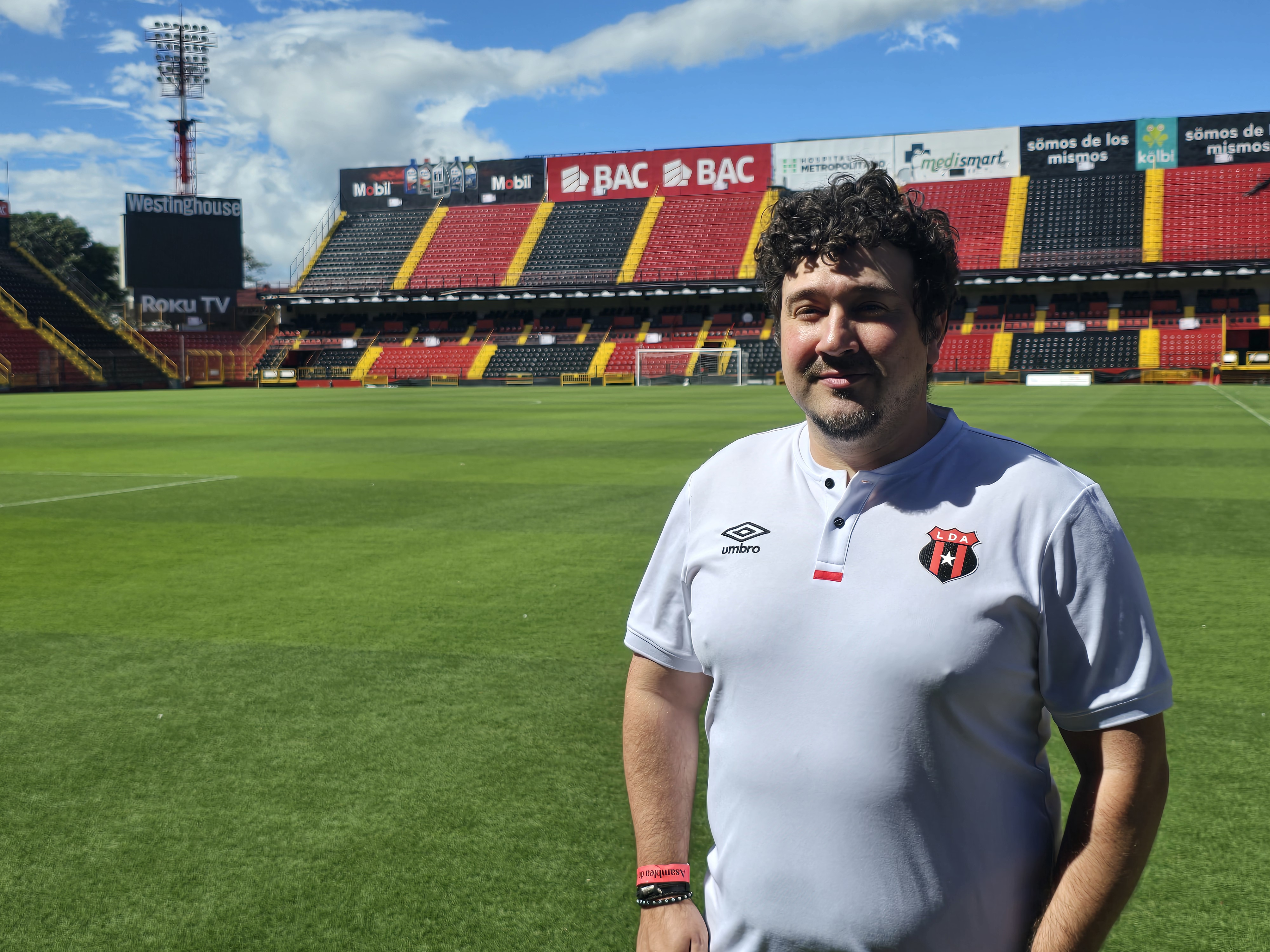 Jorge Corrales es el tesorero de Liga Deportiva Alajuelense y brindó detalles importantes sobre las finanzas del club.