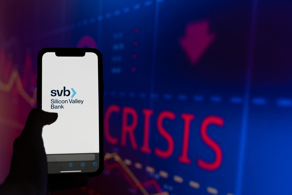 El mercado financiero ha registrado días difíciles que van desde la quiebra del Silicon Valley Bank hasta la compra de Credit Suisse que hizo UBS. Seis gráficos le permitirán entender la respuesta a cinco preguntas sobre qué es lo que está pasando
