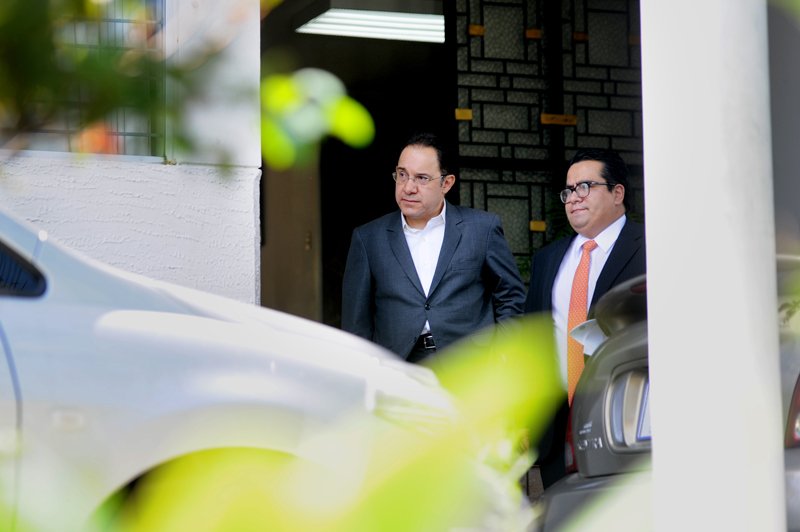 El exdiputado Oscar Alfaro del PLN es llamado a la fiscalia para declarar sobre un presunto mal manejo de cheques de transporte para la campa;a del 2010. (18-06-2014). Fotografia Marcela Bertozzi