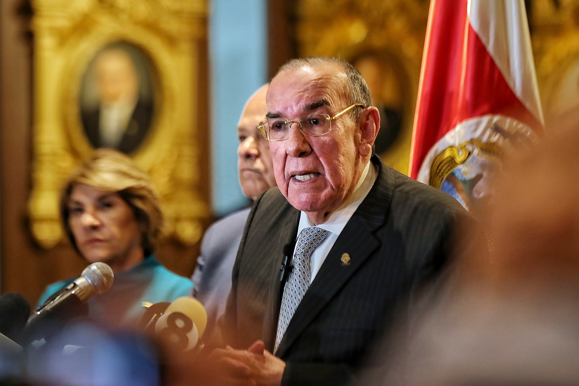 16/10/2023/ También, cubrir la reunión de Seguridad entre la Asamblea Legislativa, Poder Judicial y Poder Ejecutivo en la sala de presidentes de la Asamblea Legislativa / Foto John Durán