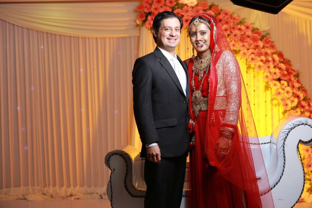 El costarricense Rodolfo Hidalgo Zumbado y su esposa, la india Jaseena.