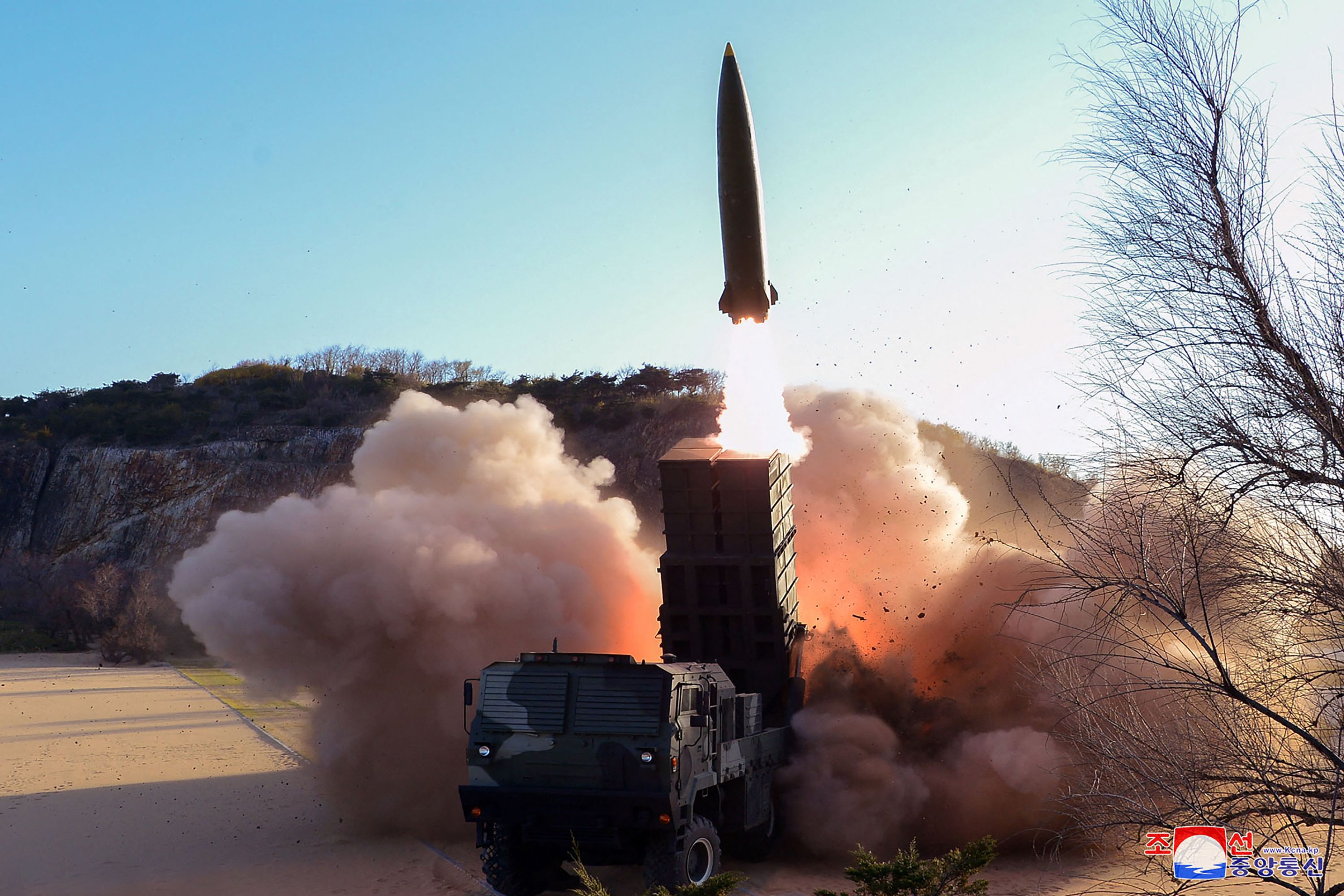 This undated picture released from North Korea's official Korean Central News Agency (KCNA) on April 17, 2022 shows the test-fire of a new-type tactical guided weapon in North Korea. - North Korea has test-fired a new weapons system, under the supervision of leader Kim Jong Un, that it claims will boost the efficiency of its tactical nuclear weapons, state media said early April 17, 2022. (Photo by KCNA VIA KNS / AFP) / - South Korea OUT / ---EDITORS NOTE--- RESTRICTED TO EDITORIAL USE - MANDATORY CREDIT "AFP PHOTO/KCNA VIA KNS" - NO MARKETING NO ADVERTISING CAMPAIGNS - DISTRIBUTED AS A SERVICE TO CLIENTS
THIS PICTURE WAS MADE AVAILABLE BY A THIRD PARTY. AFP CAN NOT INDEPENDENTLY VERIFY THE AUTHENTICITY, LOCATION, DATE AND CONTENT OF THIS IMAGE. /