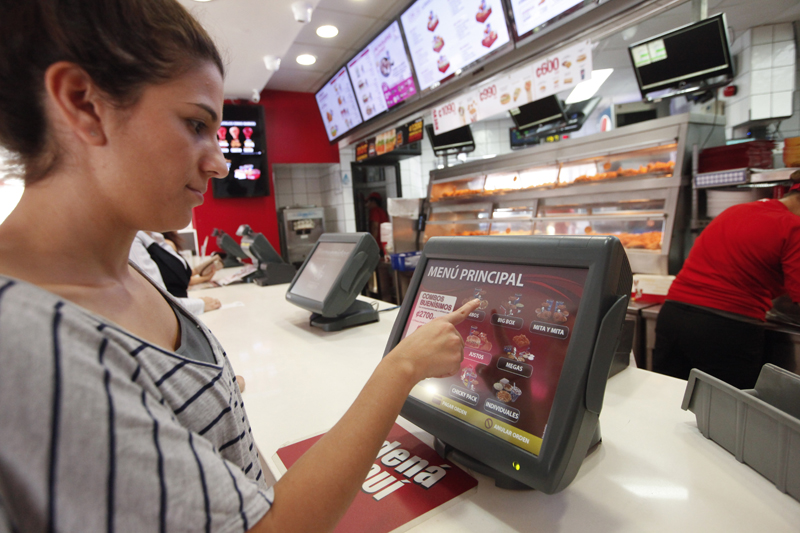 Dependiendo de la entidad financiera, los descuentos que ofrecen van desde el 5% hasta el 50% del monto regular.