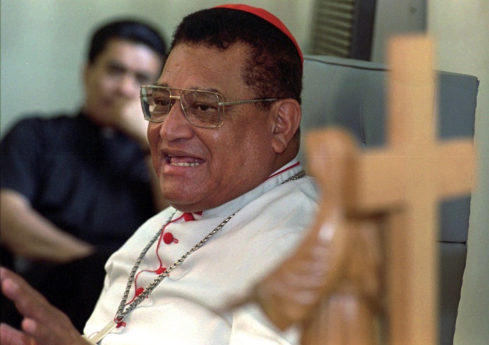 El cardenal Migual Obando y Bravo fue una figura controvertida durante la dictadura de Anastasio Somoza y en el primer régimen sandinista (1979-1990). Foto: AP.