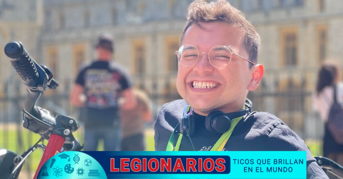 Alex Vásquez se muestra emocionado por la carrera que está construyendo en Inglaterra. Foto: Cortesía