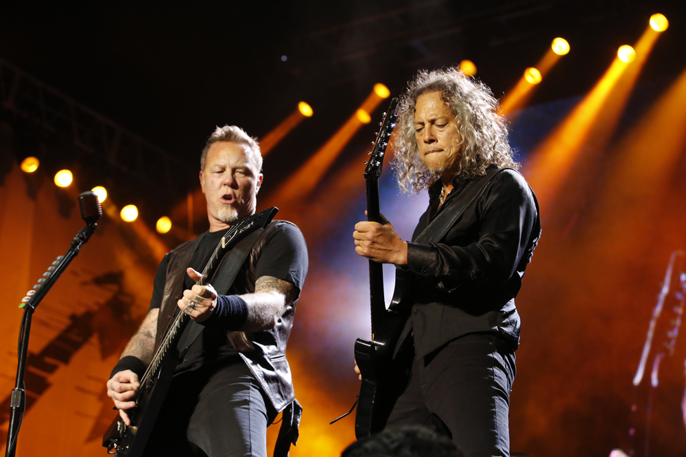 James Hetfield | Y KIRK HAMMETT SON MANCUERNA HISTÓRICA CON LAS GUITARRAS, AMBOS DEMUESTRAN SU VIRTUOSISMO. ADRIÁN SOTO