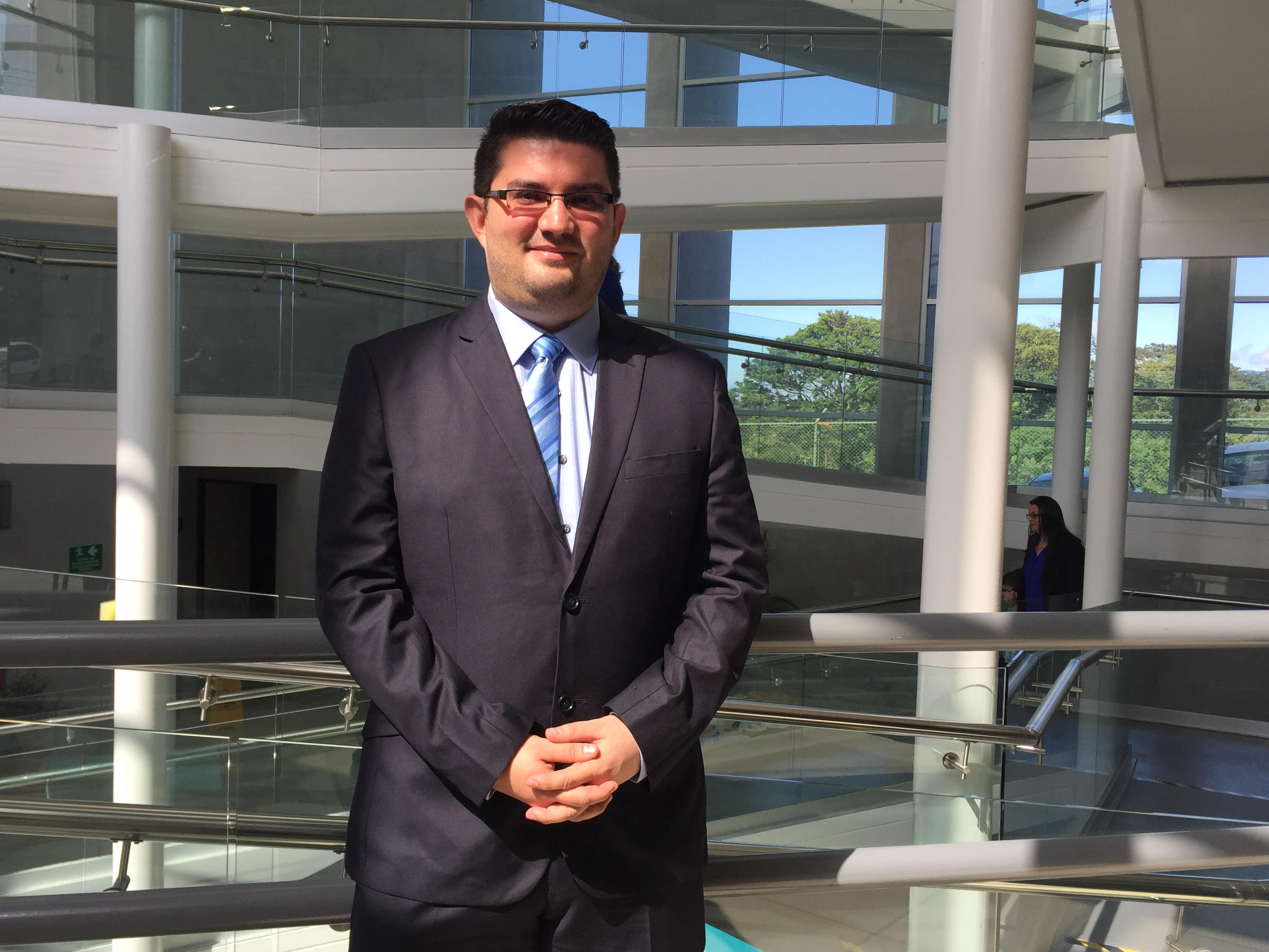 Alvaro José Guevara Villalobos trabaja actualmente como jefe de la Unidad de Riesgos del Banco Nacional y es profesor e investigador de la Universidad de Costa Rica.