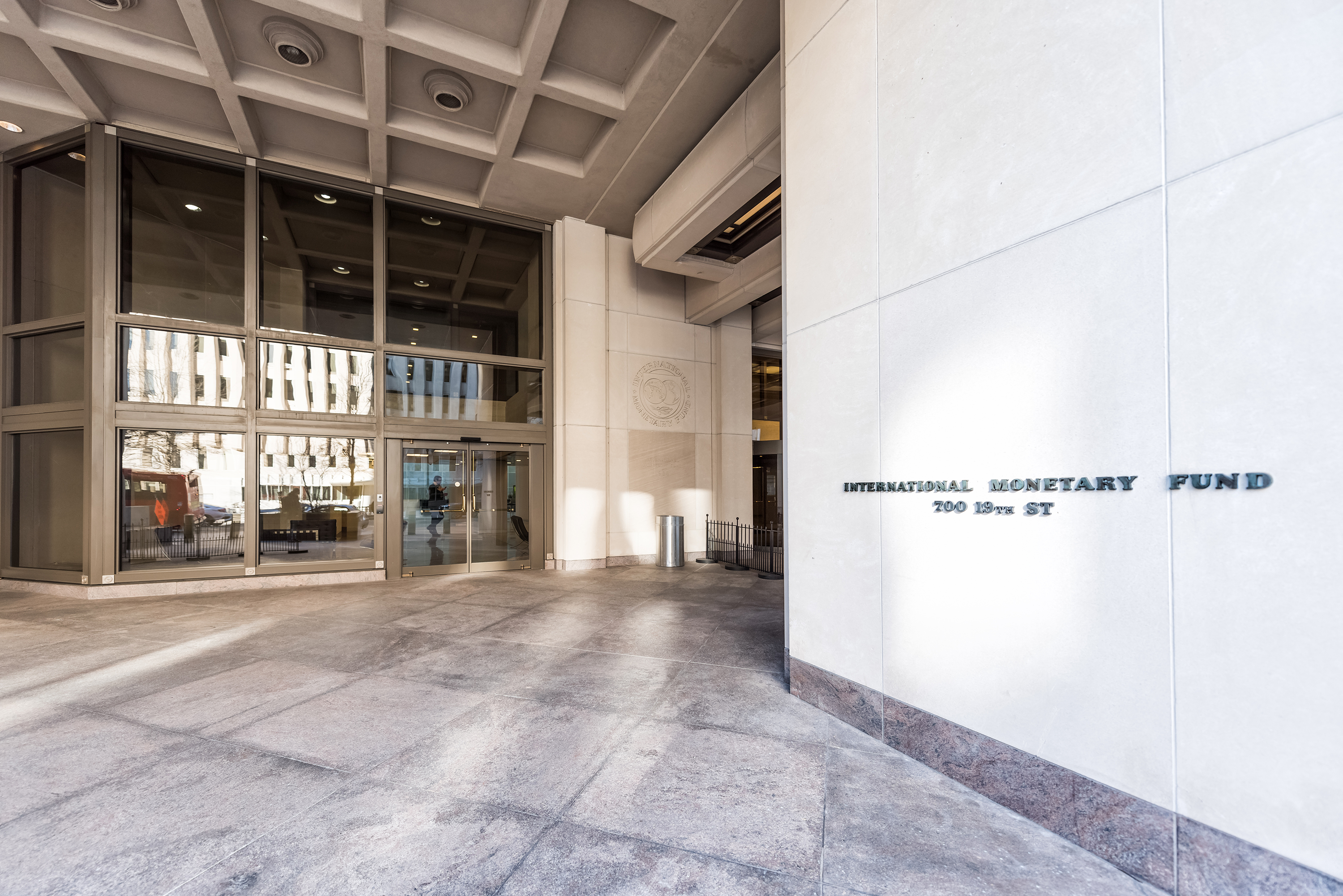 Edificio del Fondo Monetario Internacional (FMI) 2021. Foto: Shutterstock.