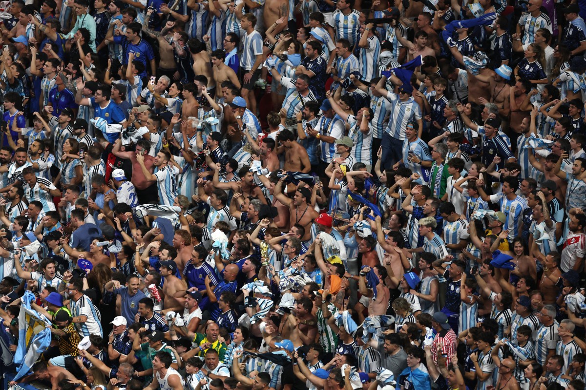Los fanáticos de Argentina enloquecieron con la victoria 2 a 1 contra Inglaterra en la final del Mundial 2026.