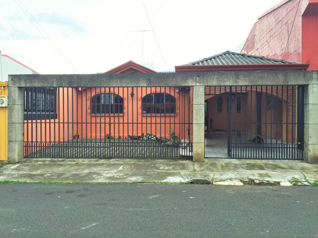 Alquiler Casas Moravia La Nación