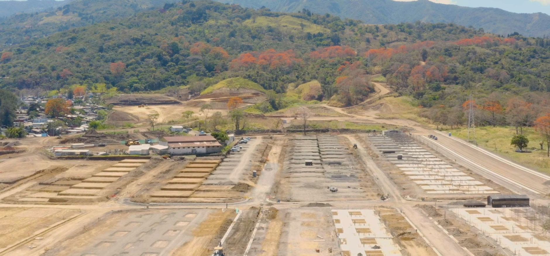 Aldesa negocia un acuerdo de pago por $49 millones con 94 acreedores del proyecto inmobiliario Terra Verbena, a quienes se les cancelará lo invertido con los ingresos generados por la venta de viviendas de la obra ubicada en Alajuelita. Foto: Cortesía Aldesa.