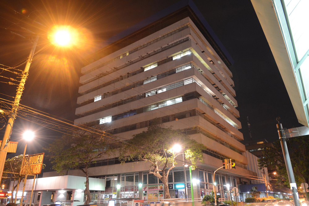 19/05/2016. Fachada del Centro Colón, San José. Foto Carlos González