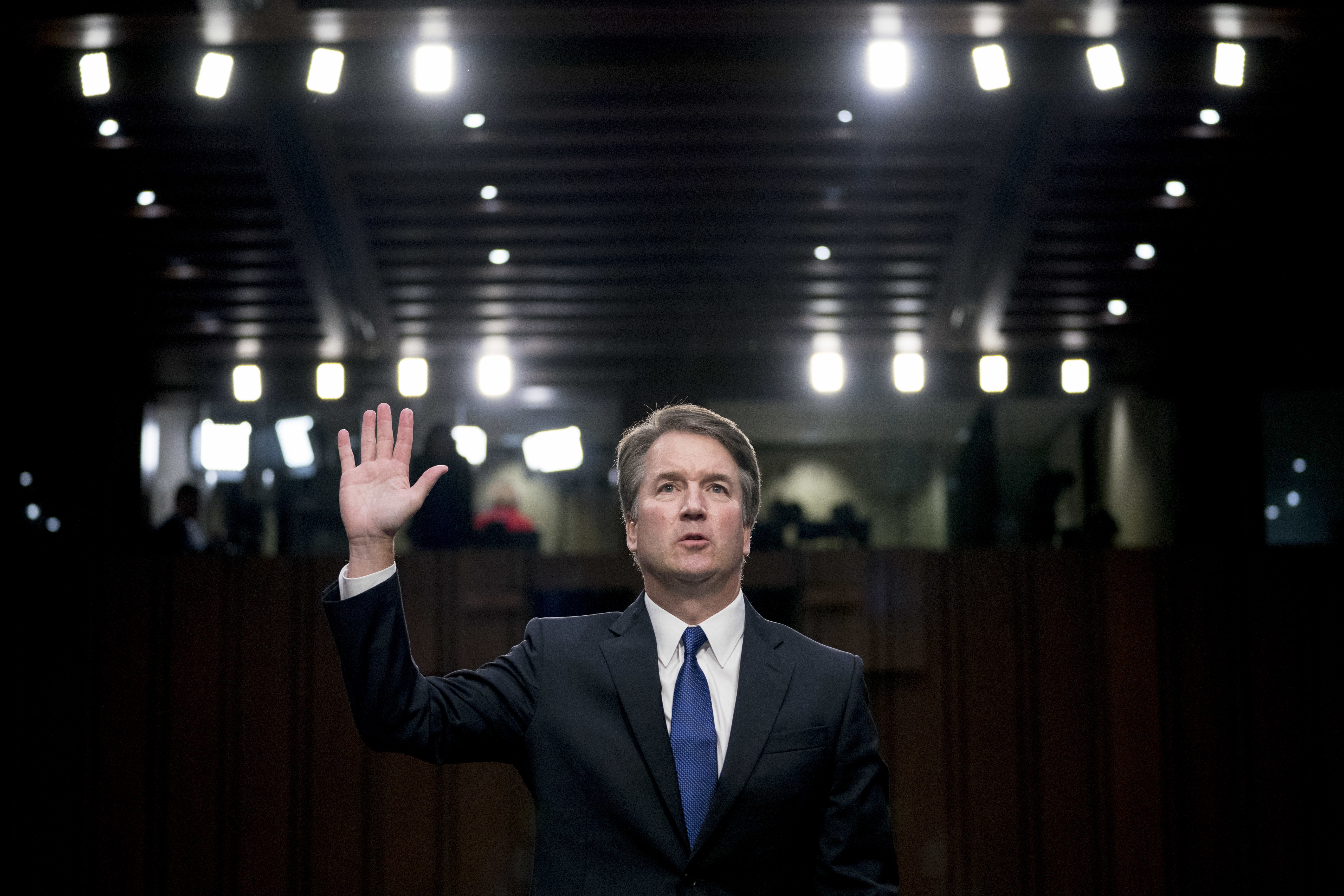 En esta foto de archivo del 4 de septiembre de 2018, el candidato a la Corte Suprema, Brett Kavanaugh, juró ante el Comité Judicial del Senado en Capitol Hill, Washington. AP