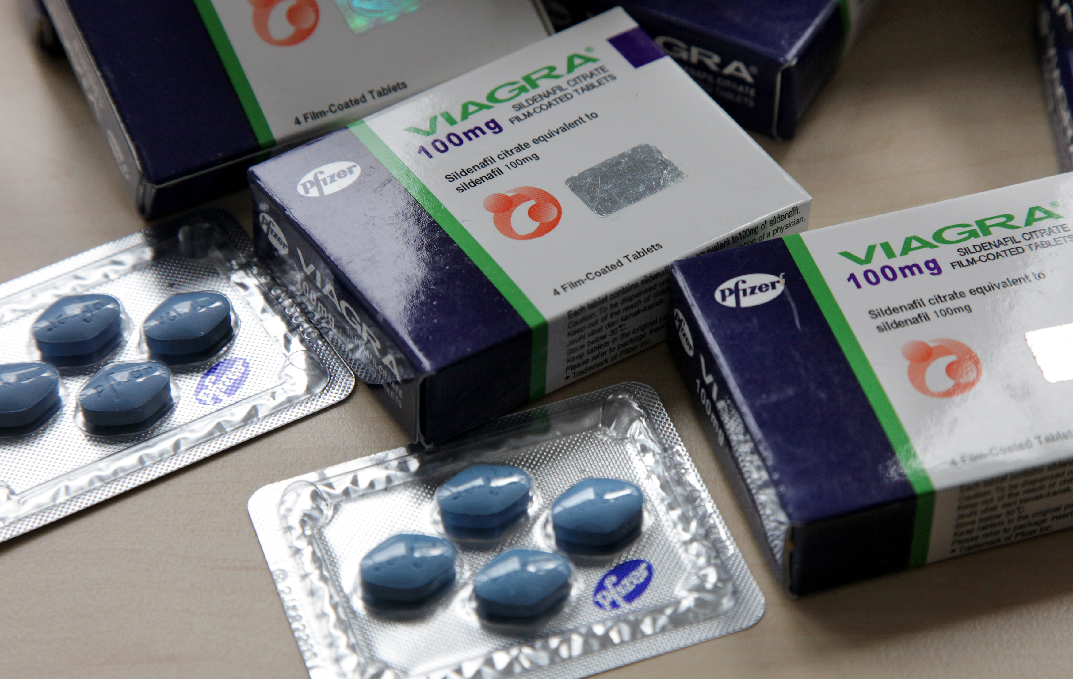 Hace 21 años salió al mercado el viagra, la pastilla azul - RegeneraciónMX