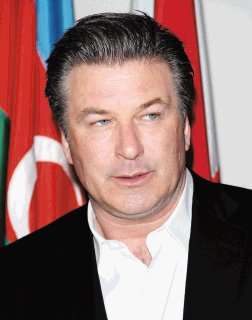 AP El actor no podrá ingresar a Filipinas, porque bromeó sobre su intención de hacerse de una esposa de alquiler filipina.
