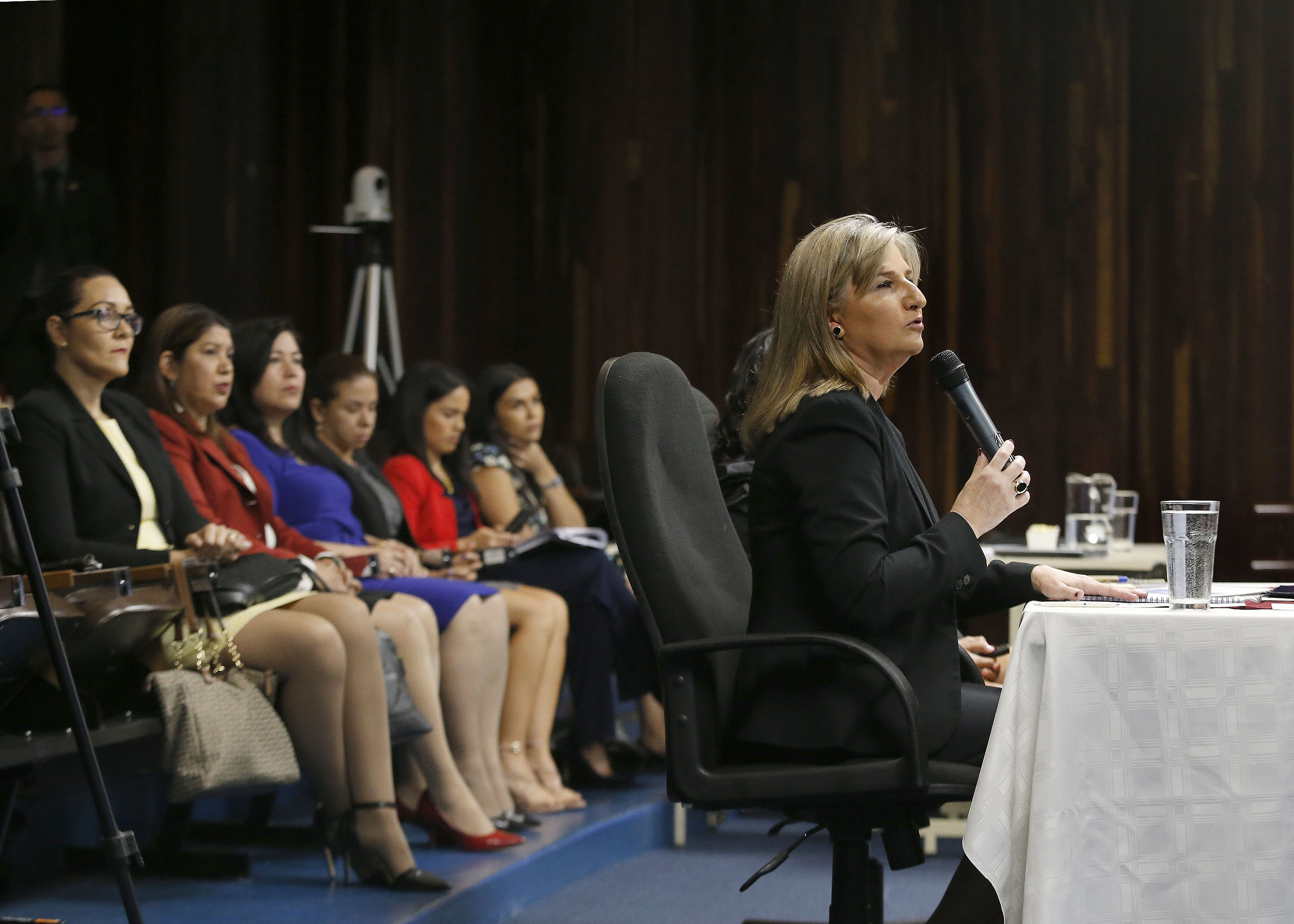 28/01/2019. Auditorio del Organismo de Investigación Judicial. La Fiscala General de la República, Emilia Navas, entregó el informe anual de esa dependencia ante los magistrados de la Corte Plena. En la foto: La fiscala Emilia Navas habló por casi dos horas con los magistrados. Foto: Albert Marín.