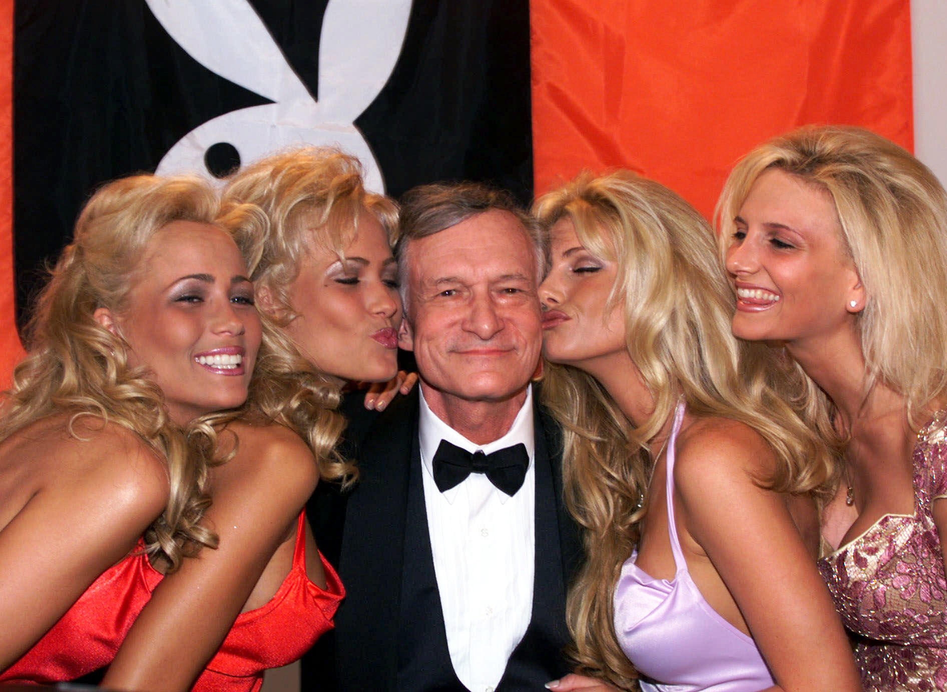 Los excesos sexuales y de drogas que Hugh Hefner vivió en la mansión Playboy  | La Teja