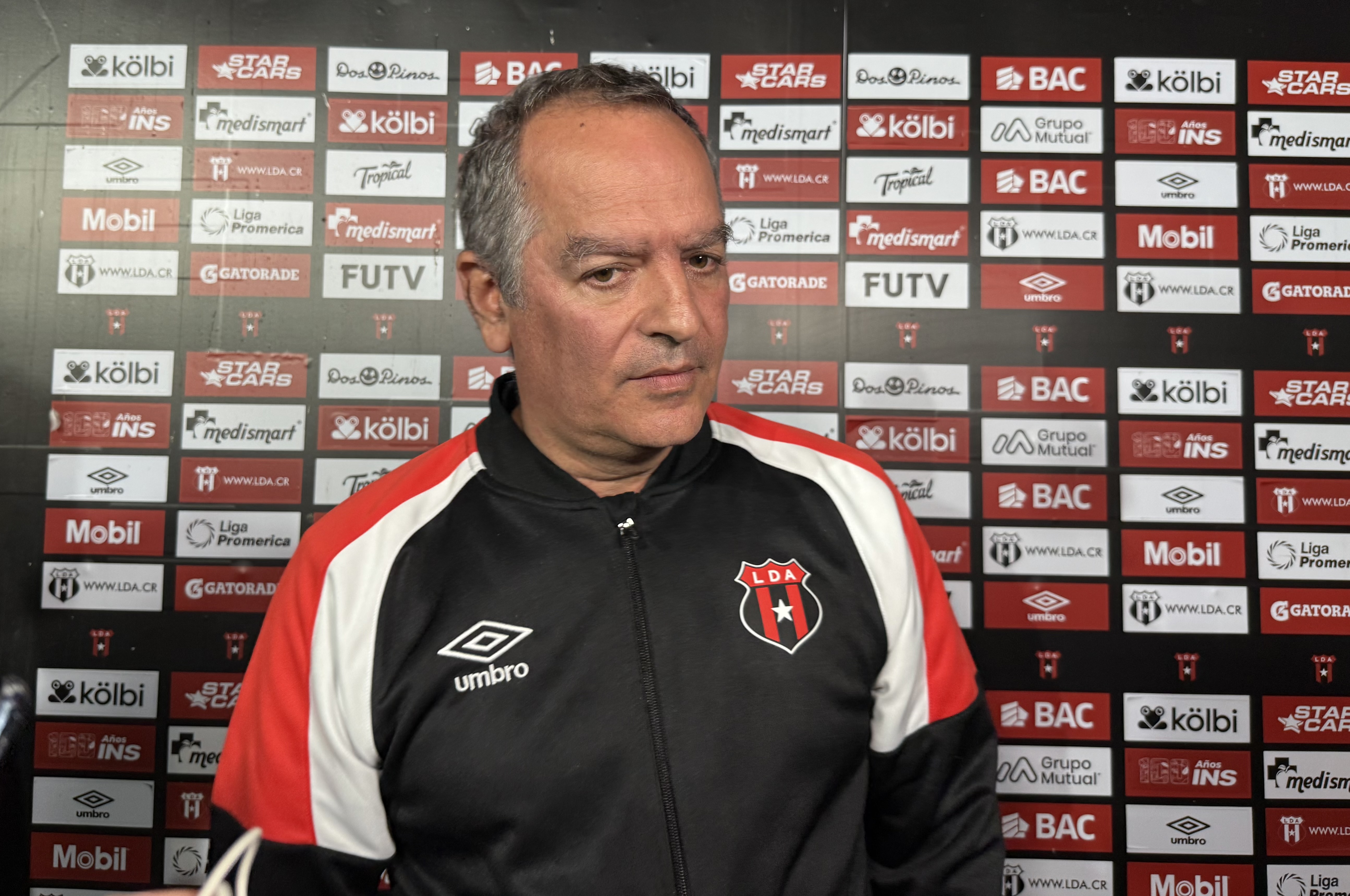 Joseph Joseph nunca había cuestionado el arbitraje, hasta que se percató de que no se podía quedar callado, con tres fallos del VAR que pudieron dar al traste con los objetivos de Liga Deportiva Alajuelense.