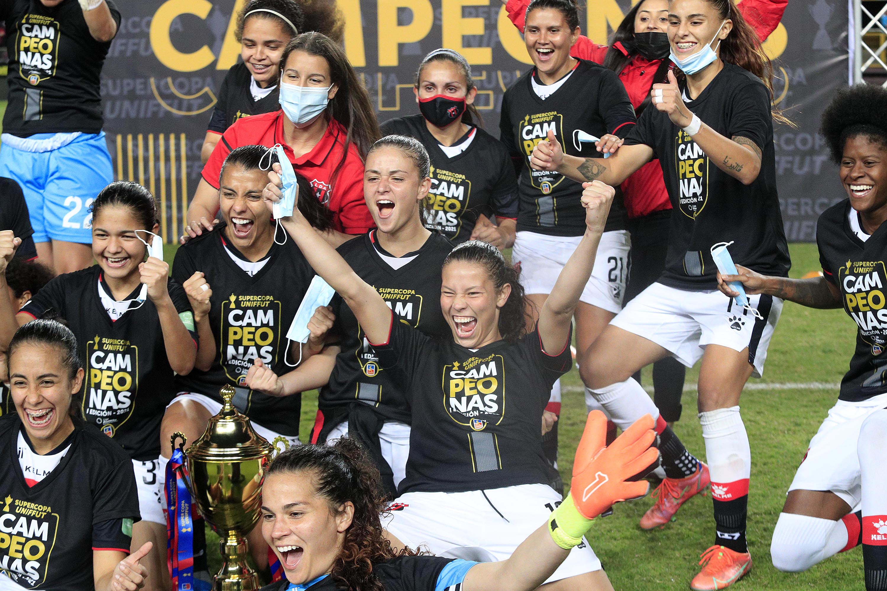 Alajuelense va por más y por eso pronto anunciará la llegada de un par de jugadoras.