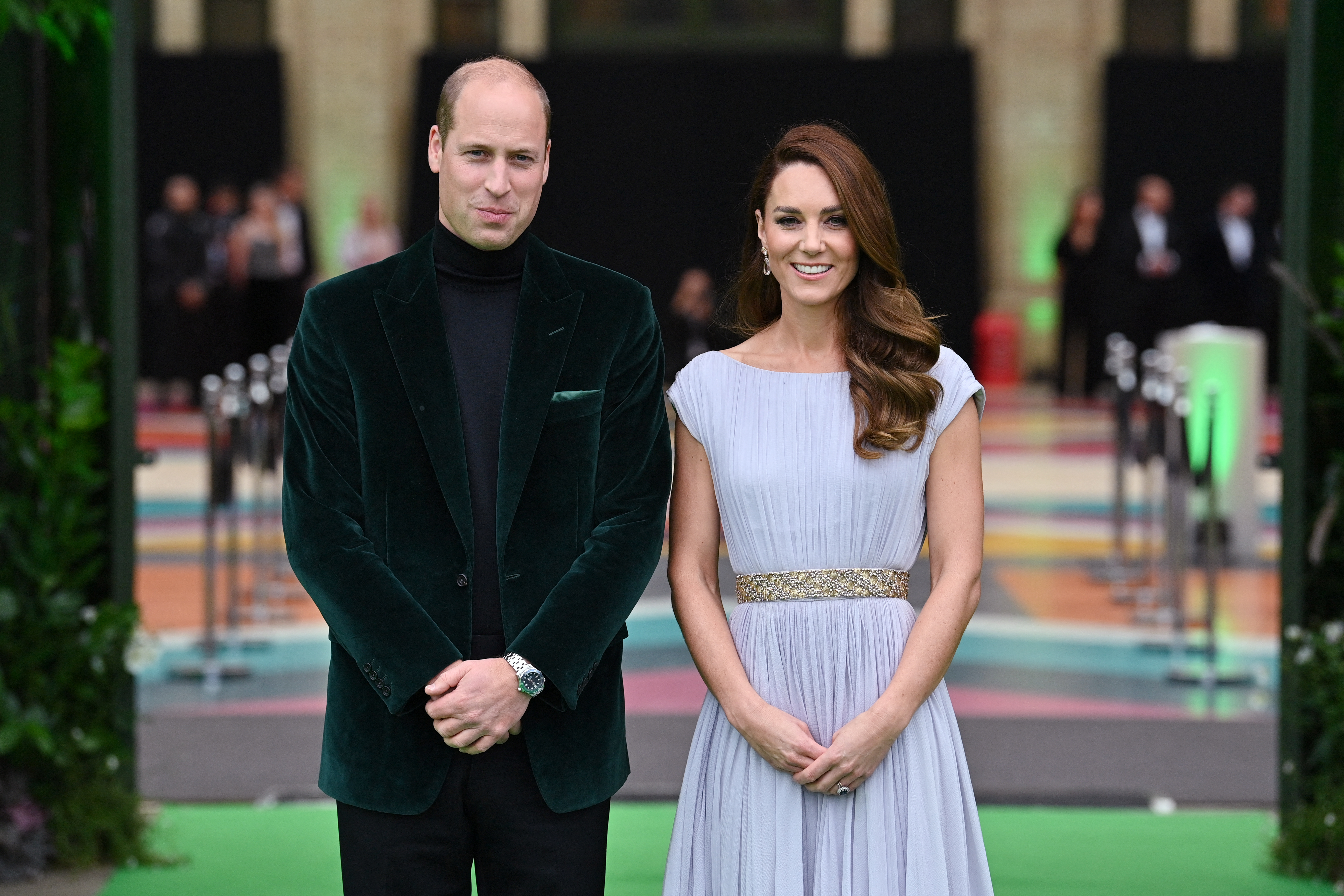 El duque y la duquesa de Cambridge en la ceremonia de premiación del galardón Earthshot. Foto: AFP