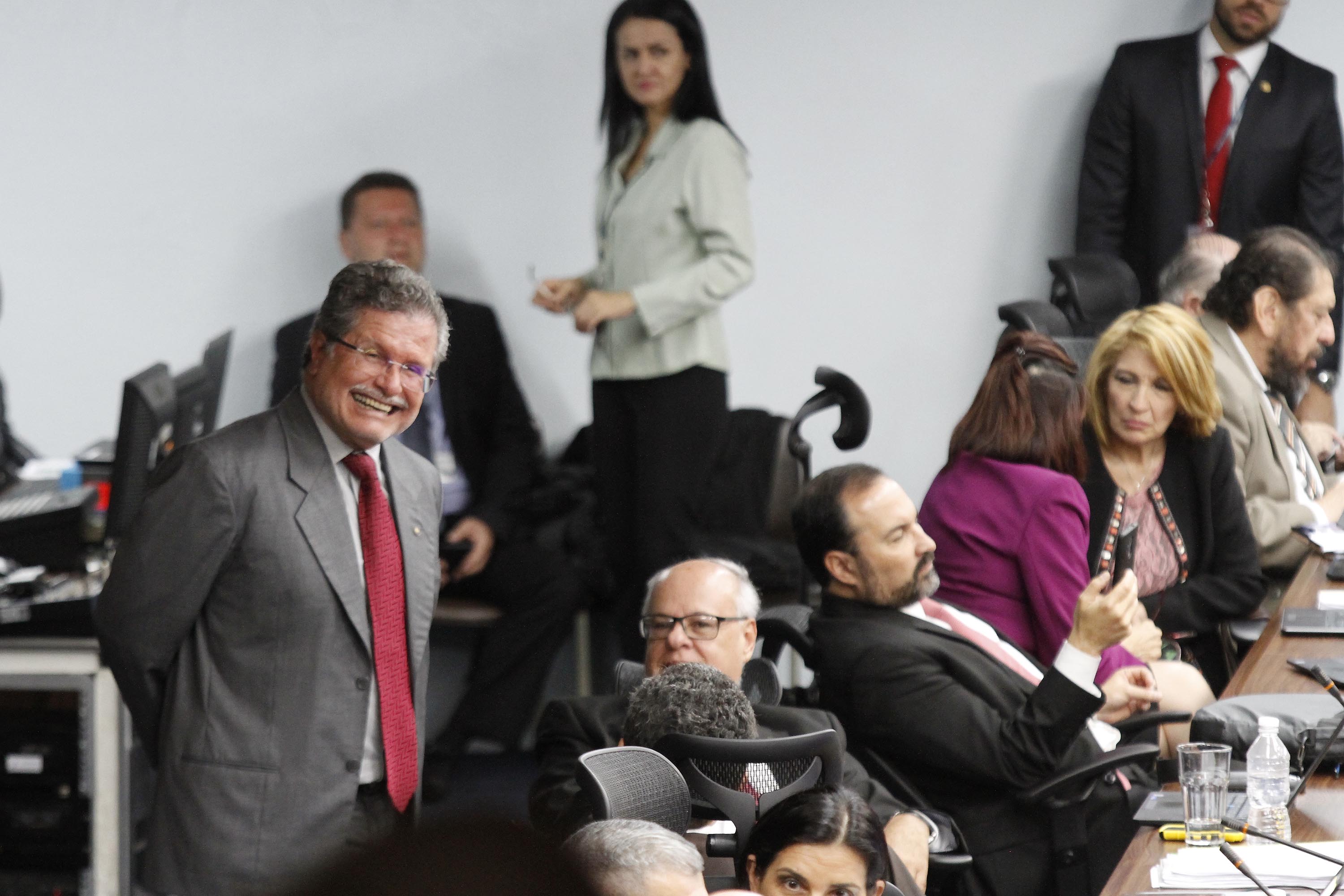 16/10/2018. OIJ, San José. Los magistrados de la Corte Plena emiten un pronunciamiento sobre la Reforma Fiscal. En la foto: Los magistrados encabezados por Fernando Cruz iniciaron la sesión antes de la 10 a.m. Foto: Gesline Arango.