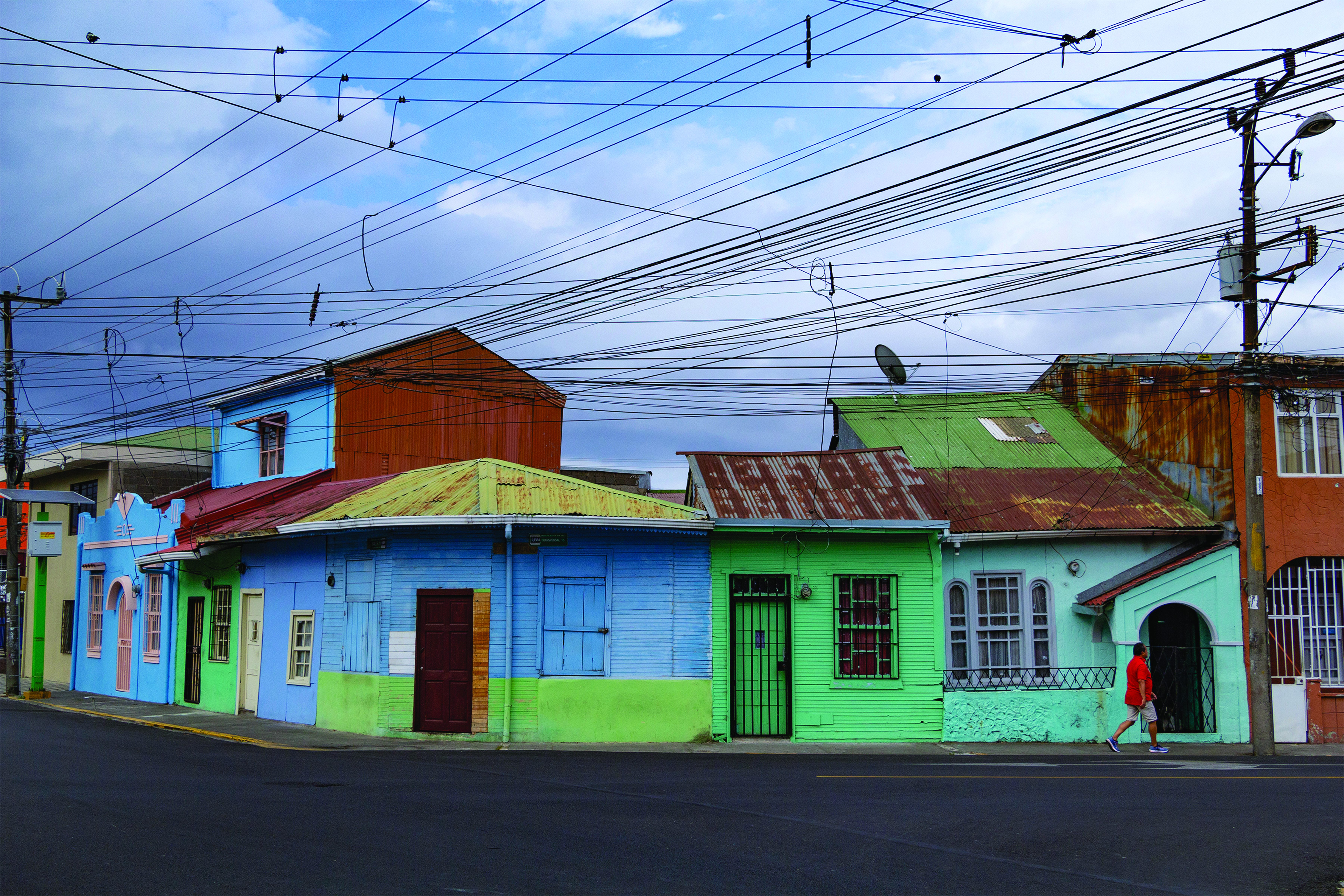 Viviendas y color urbano de Barrio Luján.