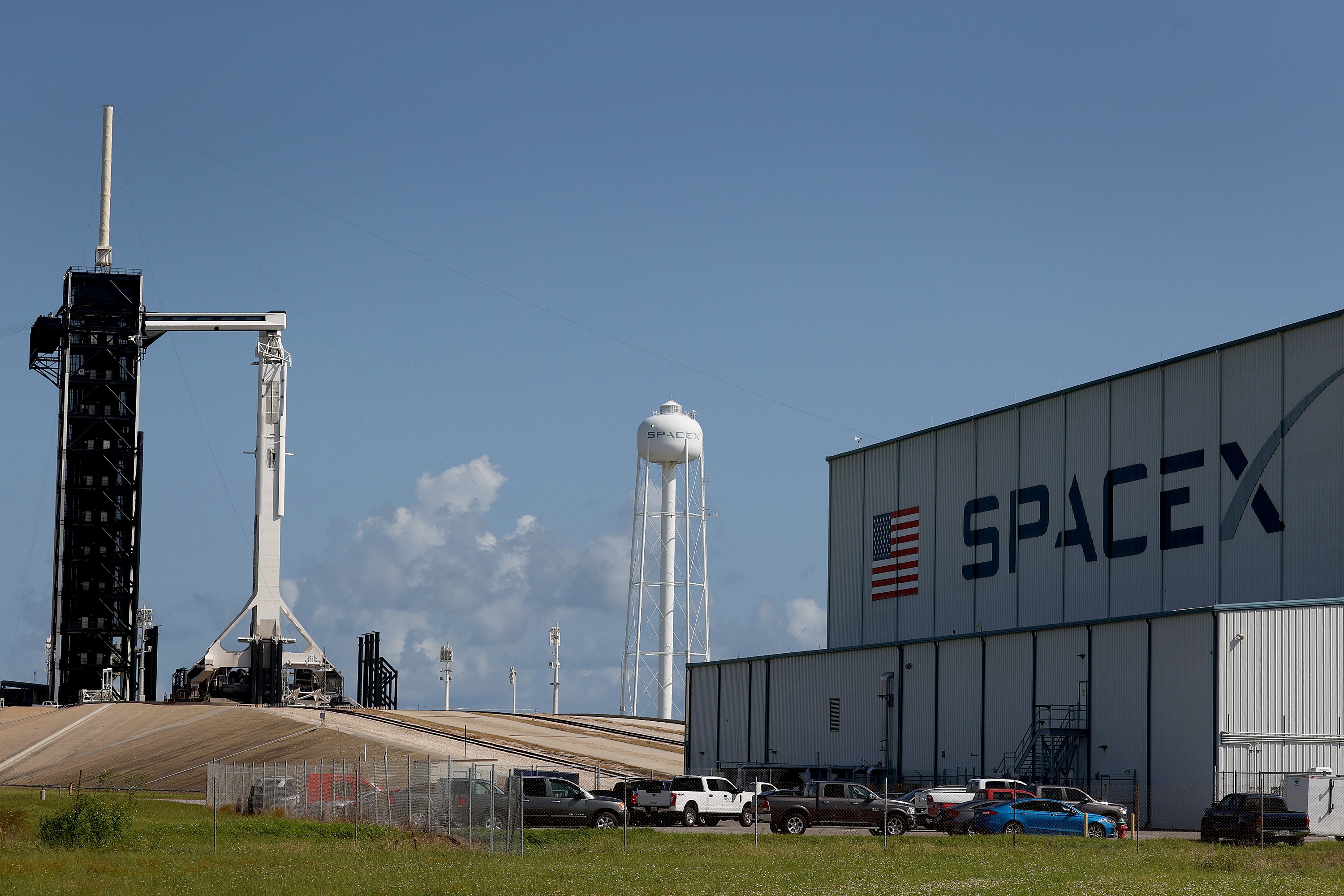 CAPE CANAVERAL, FLORIDA - SEPTEMBER 15: The SpaceX Falcon 9 rocket and Crew Dragon sit on launch Pad 39A at NASA�s Kennedy Space Center as it is prepared for the first completely private mission to fly into orbit on September 15, 2021 in Cape Canaveral, Florida. SpaceX is scheduled to launch four private citizens into space at 8:02 pm this evening on a three-day mission. Joe Raedle/Getty Images/AFP
== FOR NEWSPAPERS, INTERNET, TELCOS & TELEVISION USE ONLY ==