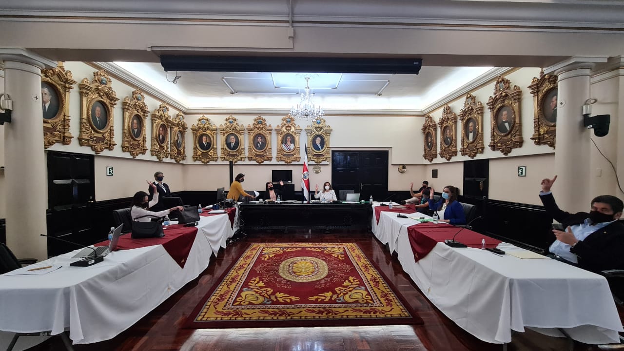 09/10/2020. Ocho diputados de la Comisión de Asuntos Hacendarios dictaminó afirmativamente el tercer presupuesto extraordinario 2020. Foto cortesía del despacho de la diputada Silvia Hernández