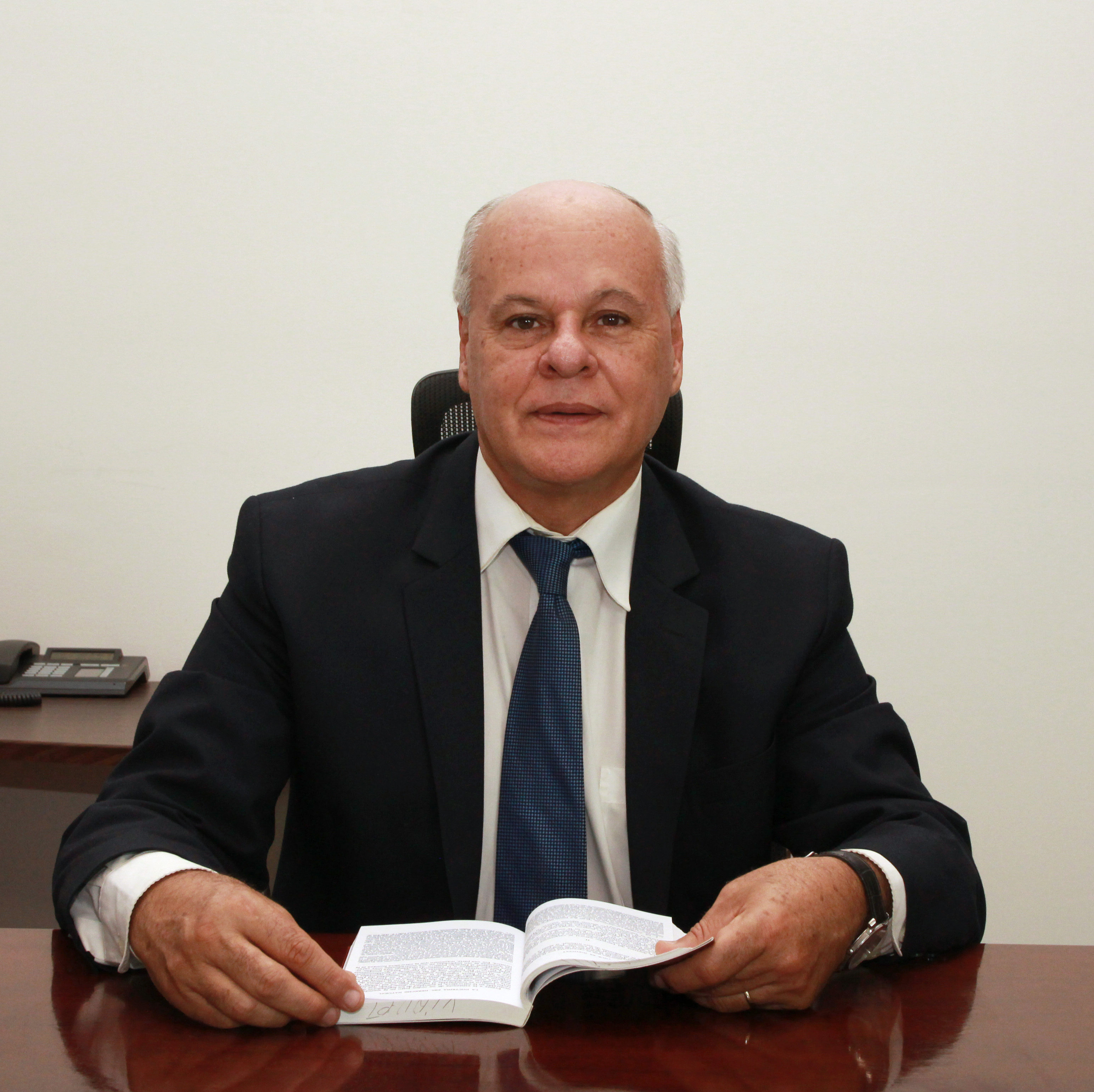 26/09/2019 Magistrados de la Sala Constitucional, Magistrado Fernando Castillo Viquez