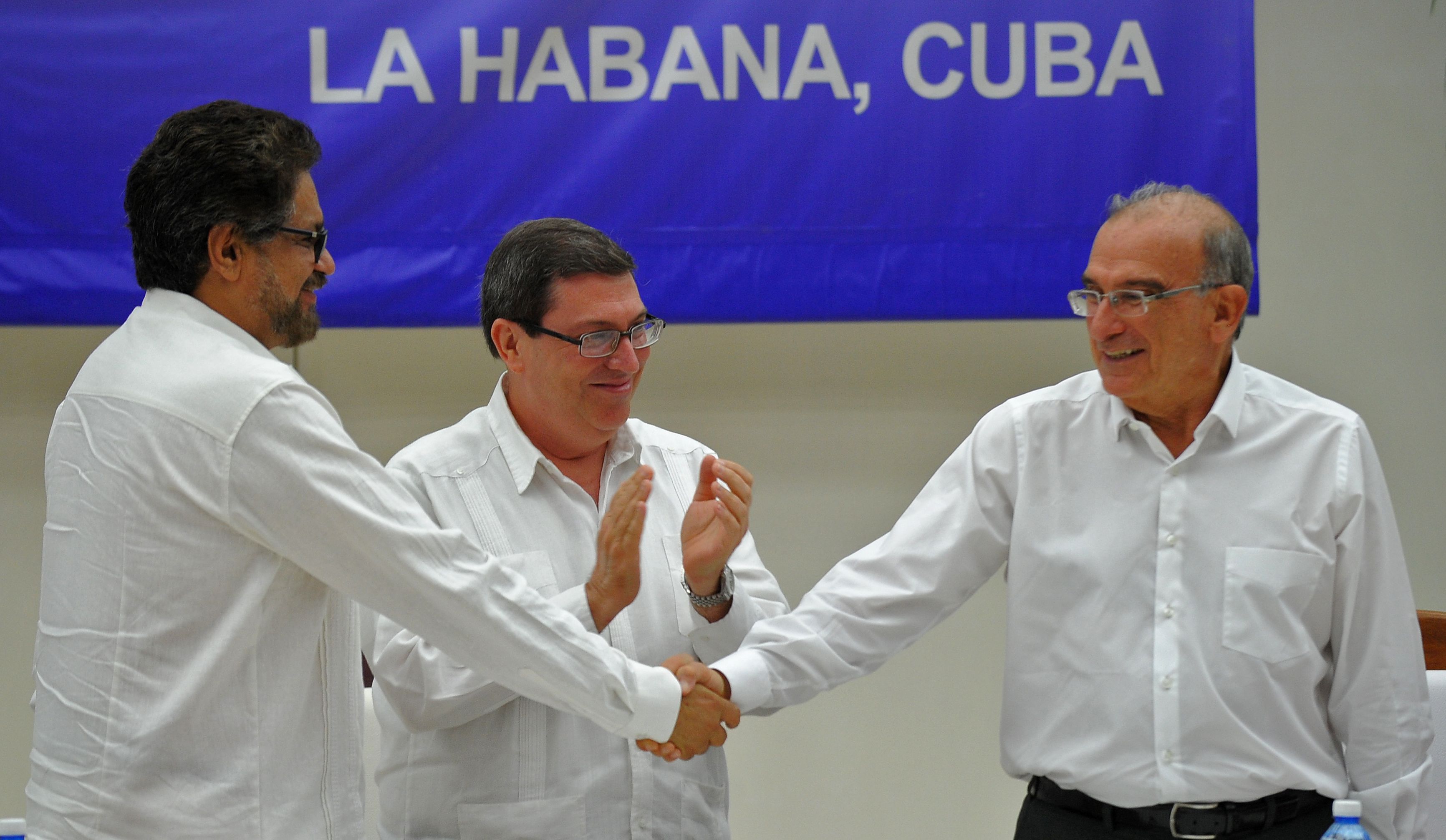 Iván Márquez y Humberto de la Calle este miércoles en la Habana.