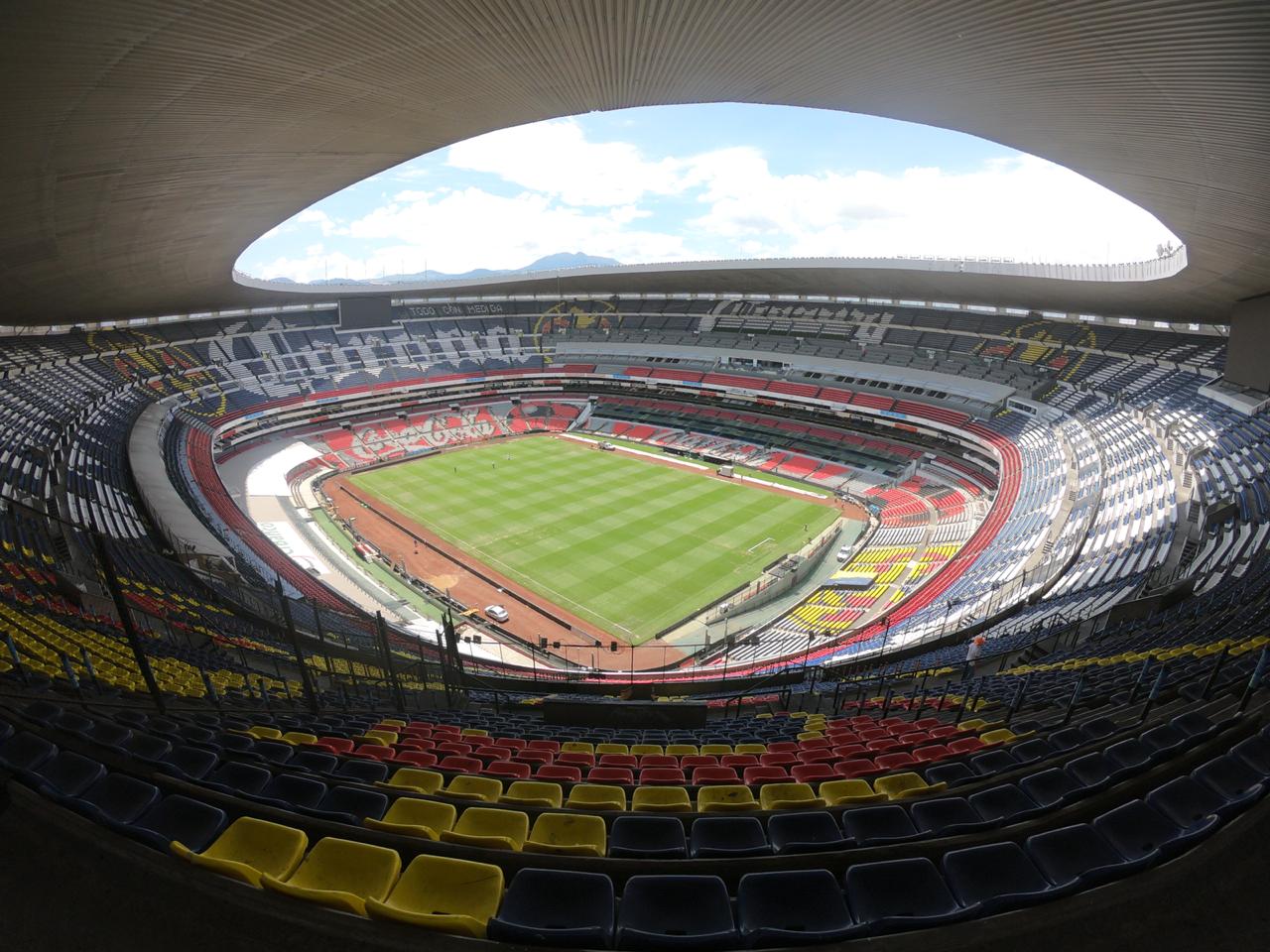 Así lucía la gramilla híbrida del Estadio Azteca previo al juego entre América y Morelia. Fotografía: TMS