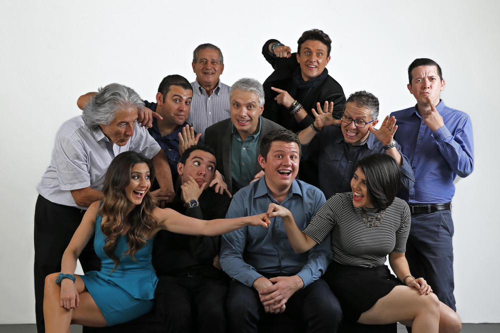 El elenco de Pelando el ojo inició con tres personas. Hoy el equipo lo conforman 11 integrantes. Mayela López.