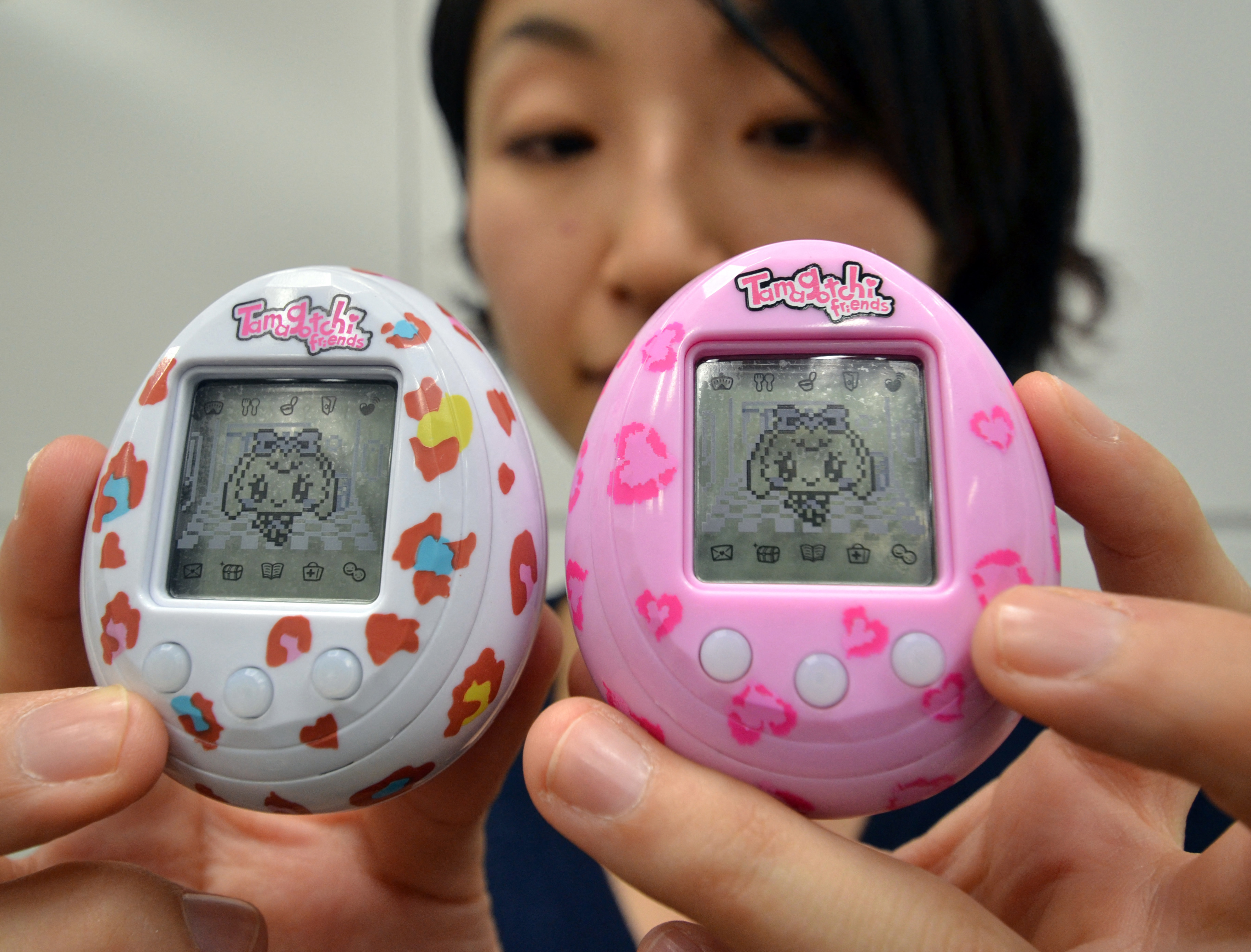 ¿Cuánto le duró su Tamagotchi? Las primeras mascotas virtuales están de fiesta