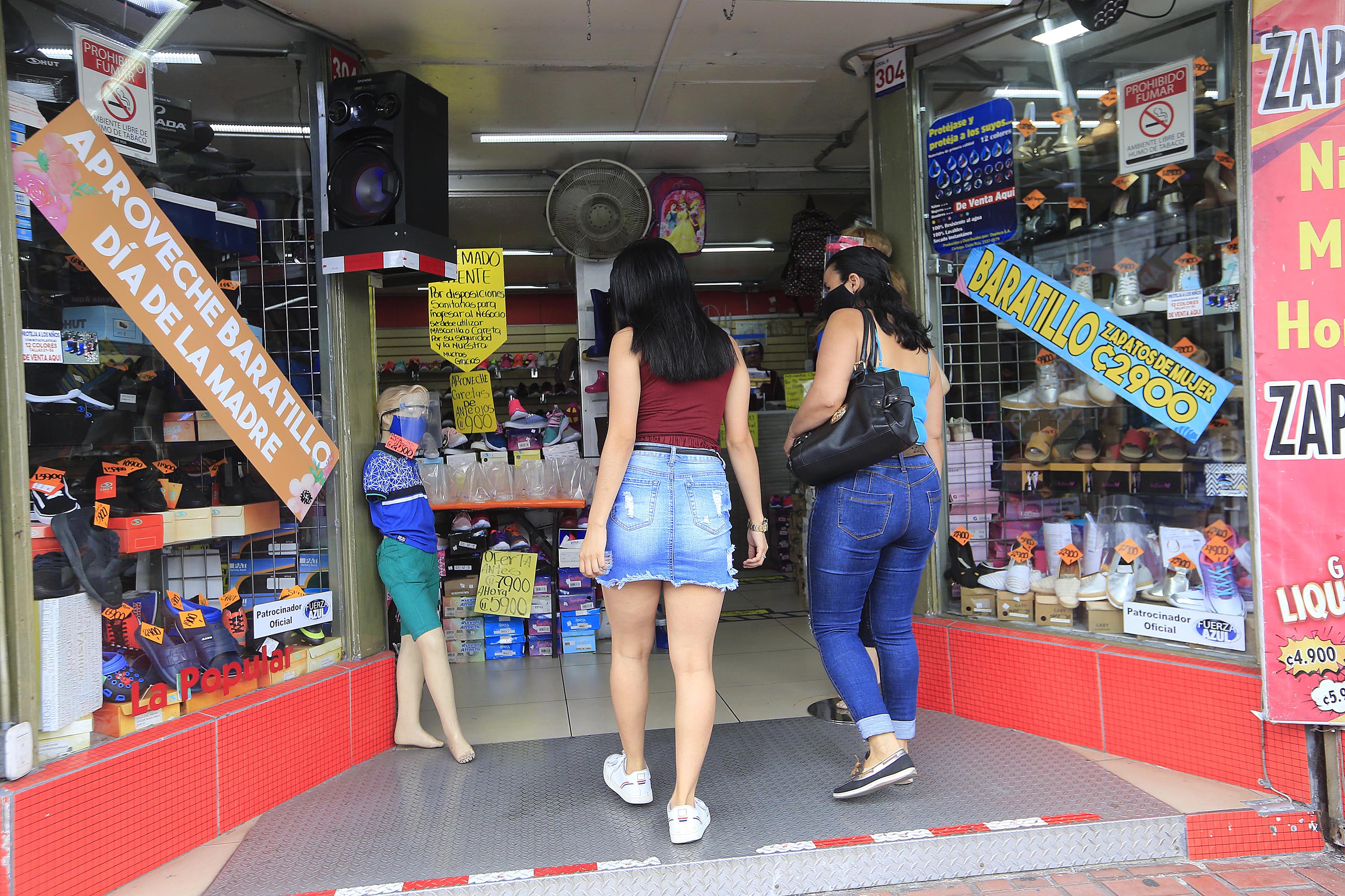 15/08/2020 Cartago. Recorrido por el centro de la Vieja Metrópoli para documentar movimiento en comercio durante el propio Dia de la Madre. Foto: Rafael Pacheco